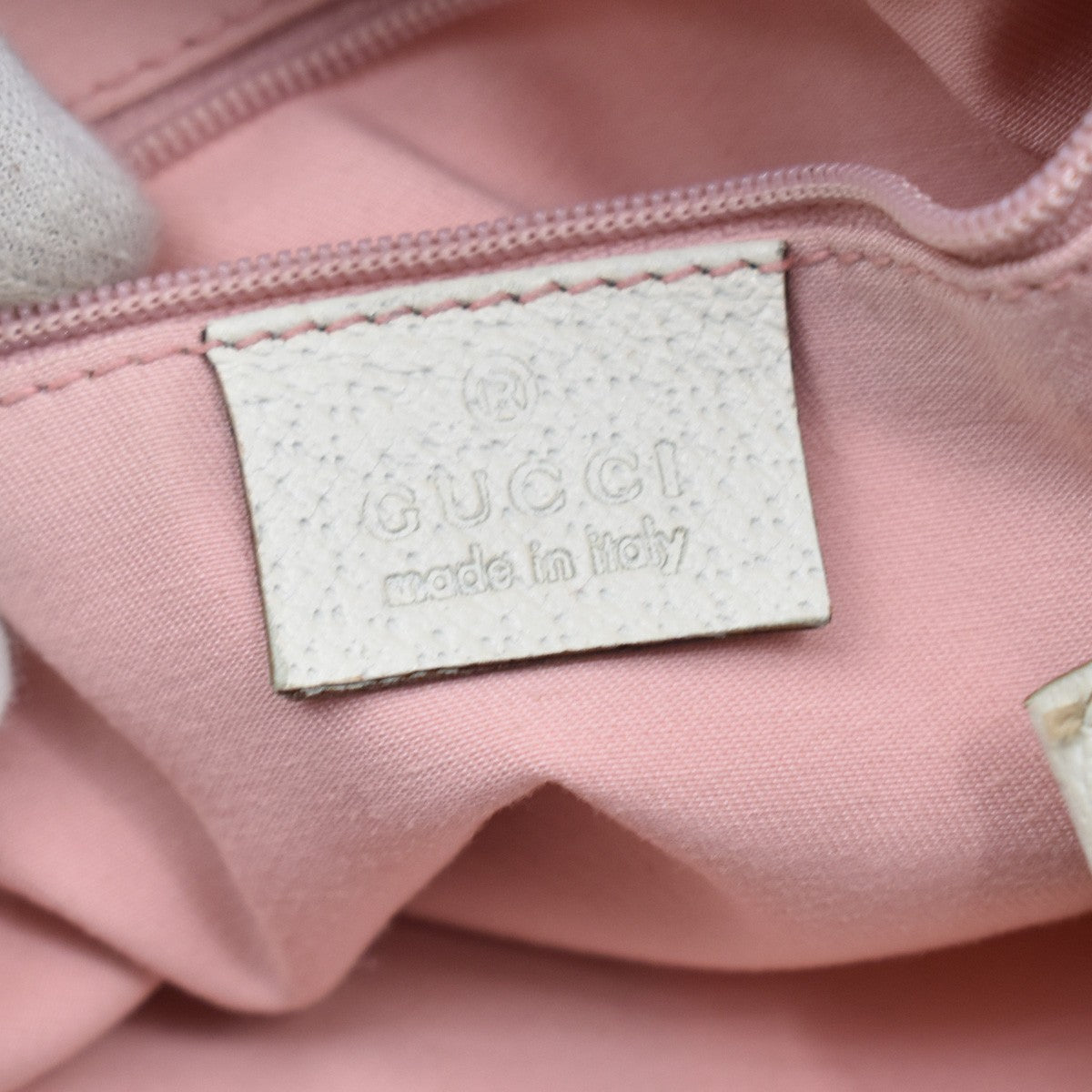 Gucci Abbey D-Ring Messenger Gg Canvas Pink Canvas Handbag (Pre-Owned)