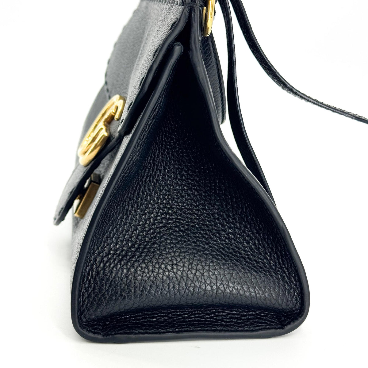 Gucci Gg Marmont Top Handle Leather Black Leather Handbag (Pre-Owned)