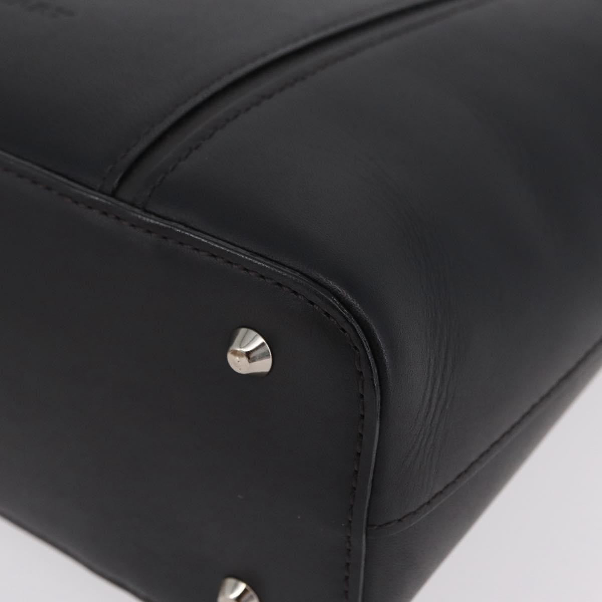 Burberry Vintage Leather Black Leather Handbag (Pre-Owned)