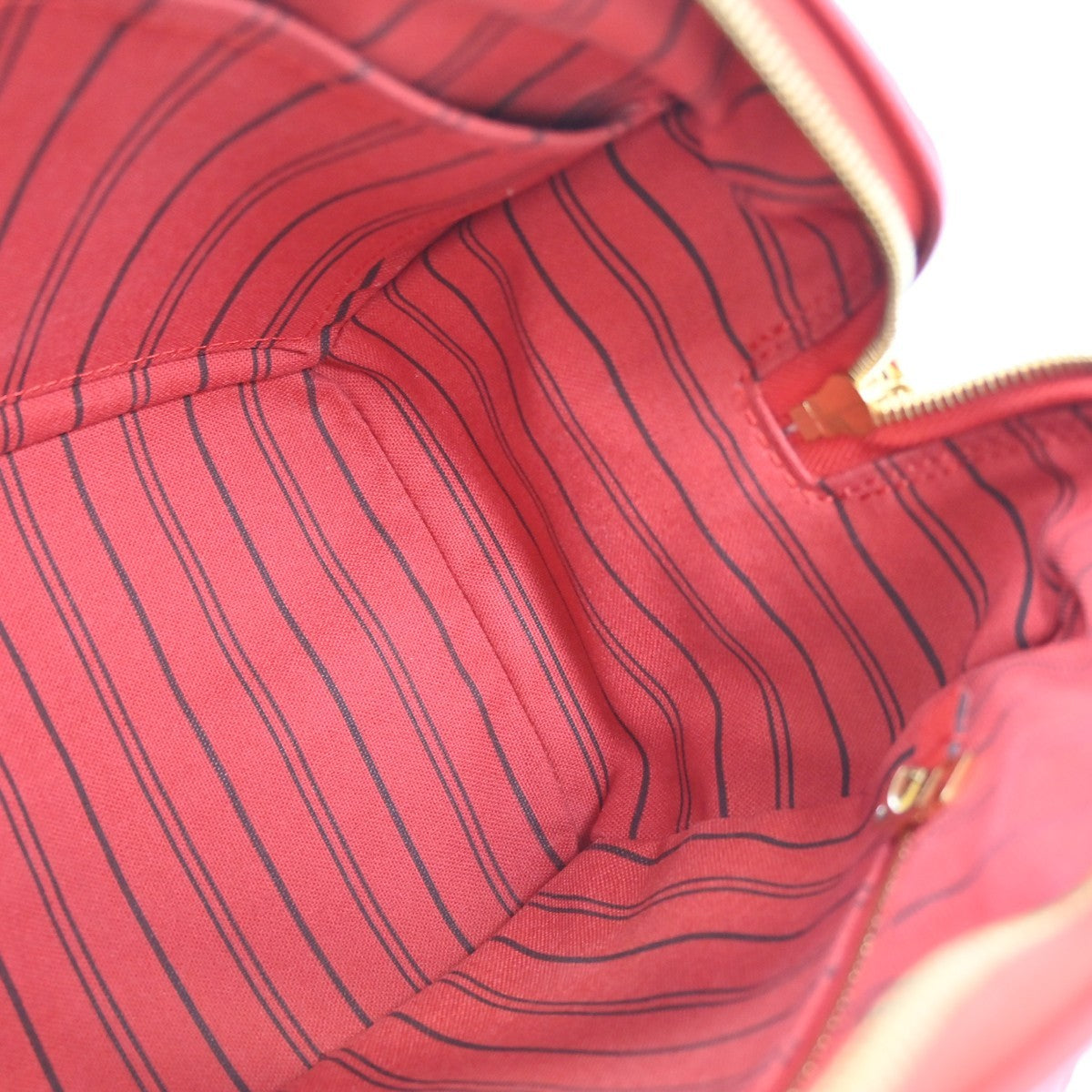 Louis Vuitton Speedy Bandouliere Nm Monogram Empreinte Leather Red Leather Handbag (Pre-Owned)