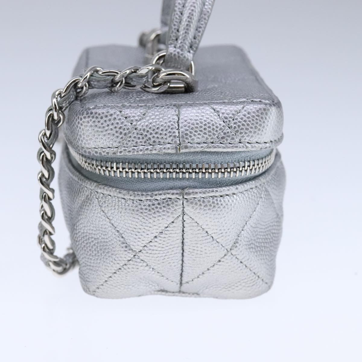 Chanel Classic Vanity Case With Chain Quilted Caviar Silver Leather Shoulder Bag Bag (Pre-Owned)
