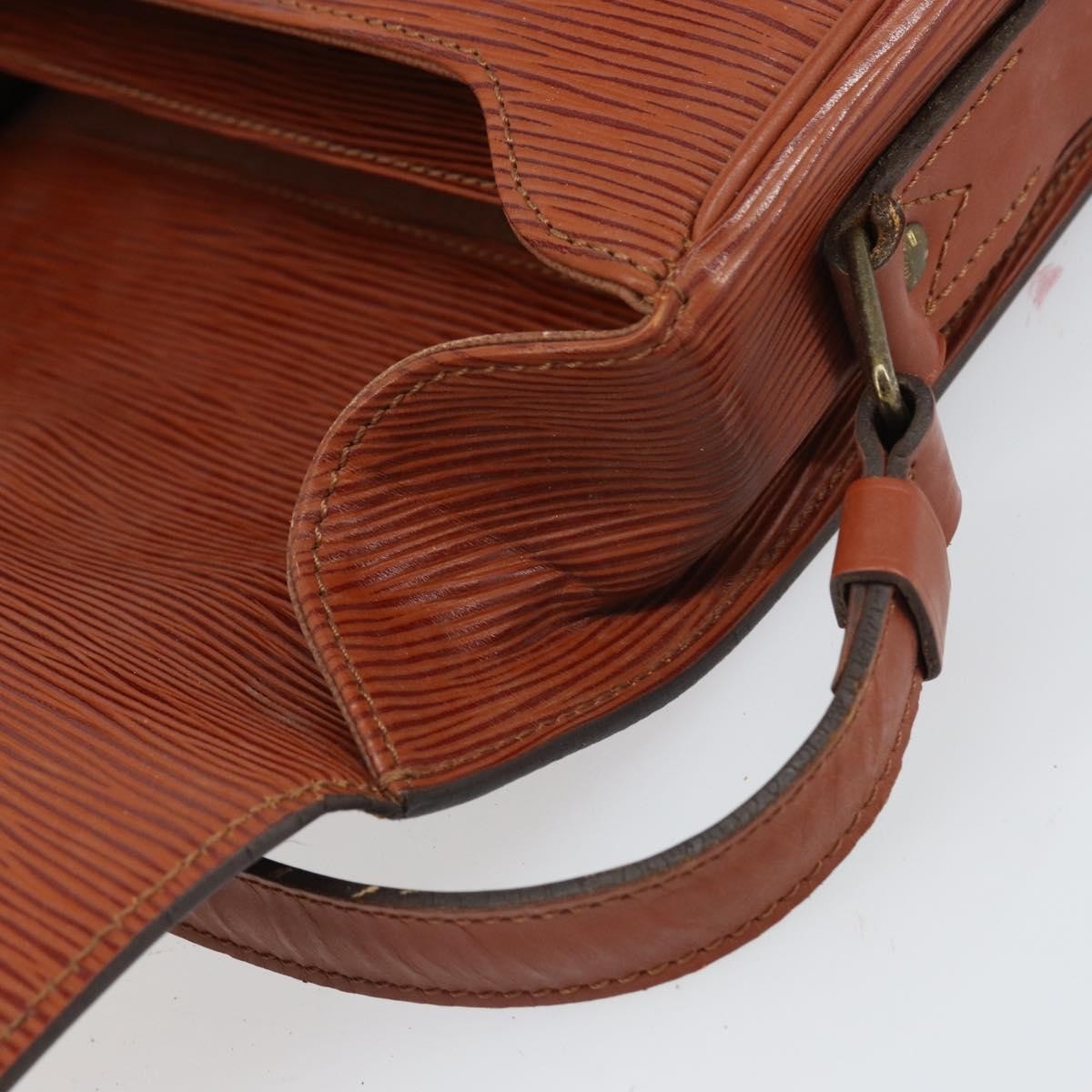 Louis Vuitton Cartouchiere Epi Leather Brown Leather Shoulder Bag Bag (Pre-Owned)