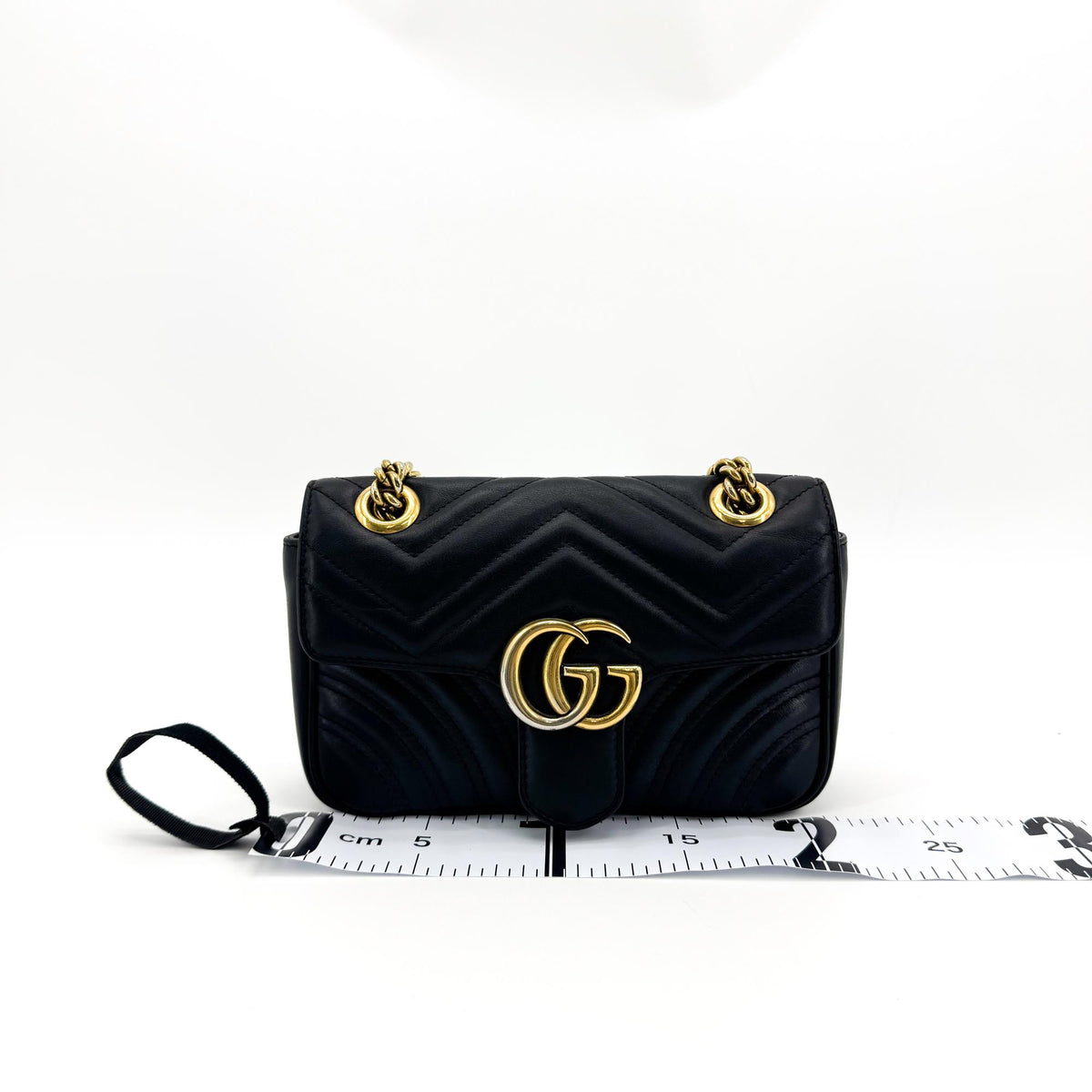 Gucci Gg Marmont Flap Matelasse Leather Black Leather Handbag (Pre-Owned)