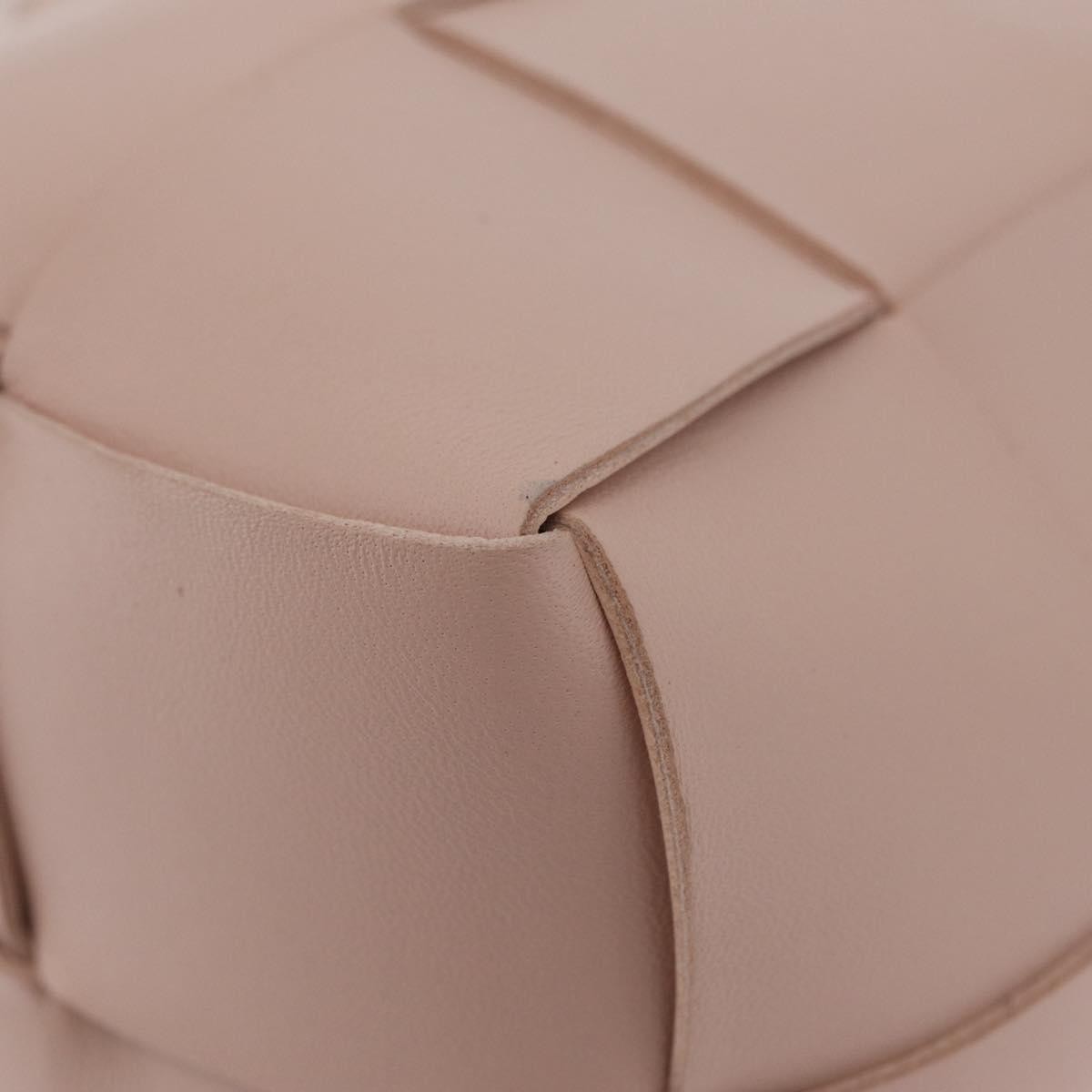 Bottega Veneta Cassette Bucket Maxi Intrecciato Leather With Beaded Details Pink Leather Handbag (Pre-Owned)
