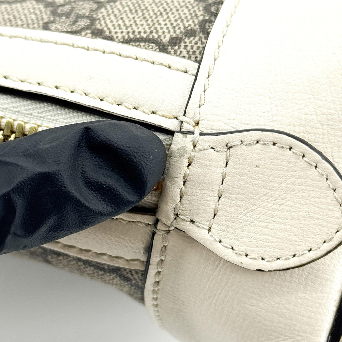 Gucci Horsebit 1955 Top Handle Gg Canvas With Leather White Canvas Handbag (Pre-Owned)