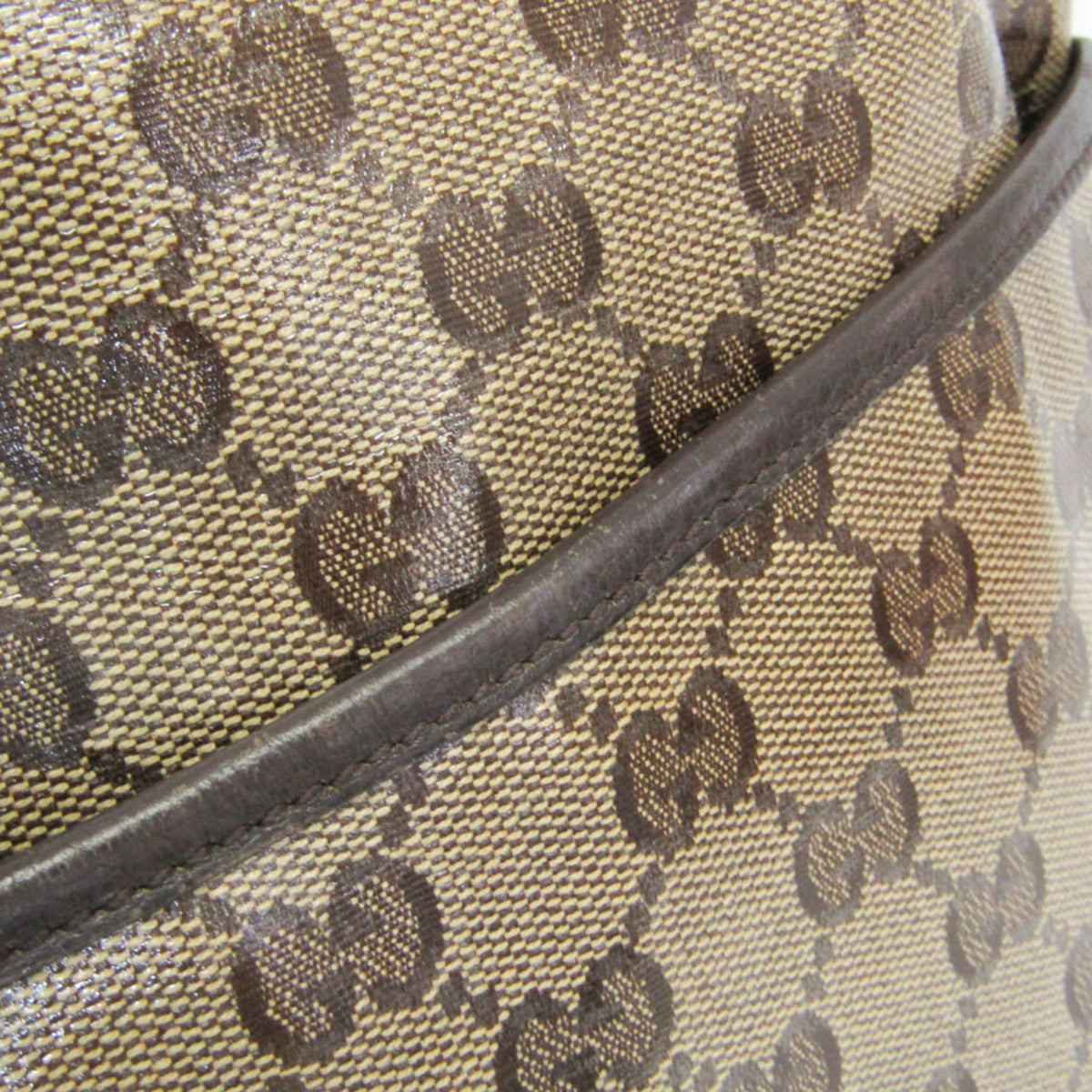Gucci Front Pocket Messenger Gg Canvas And Leather Beige Canvas Shoulder Bag Bag (Pre-Owned)