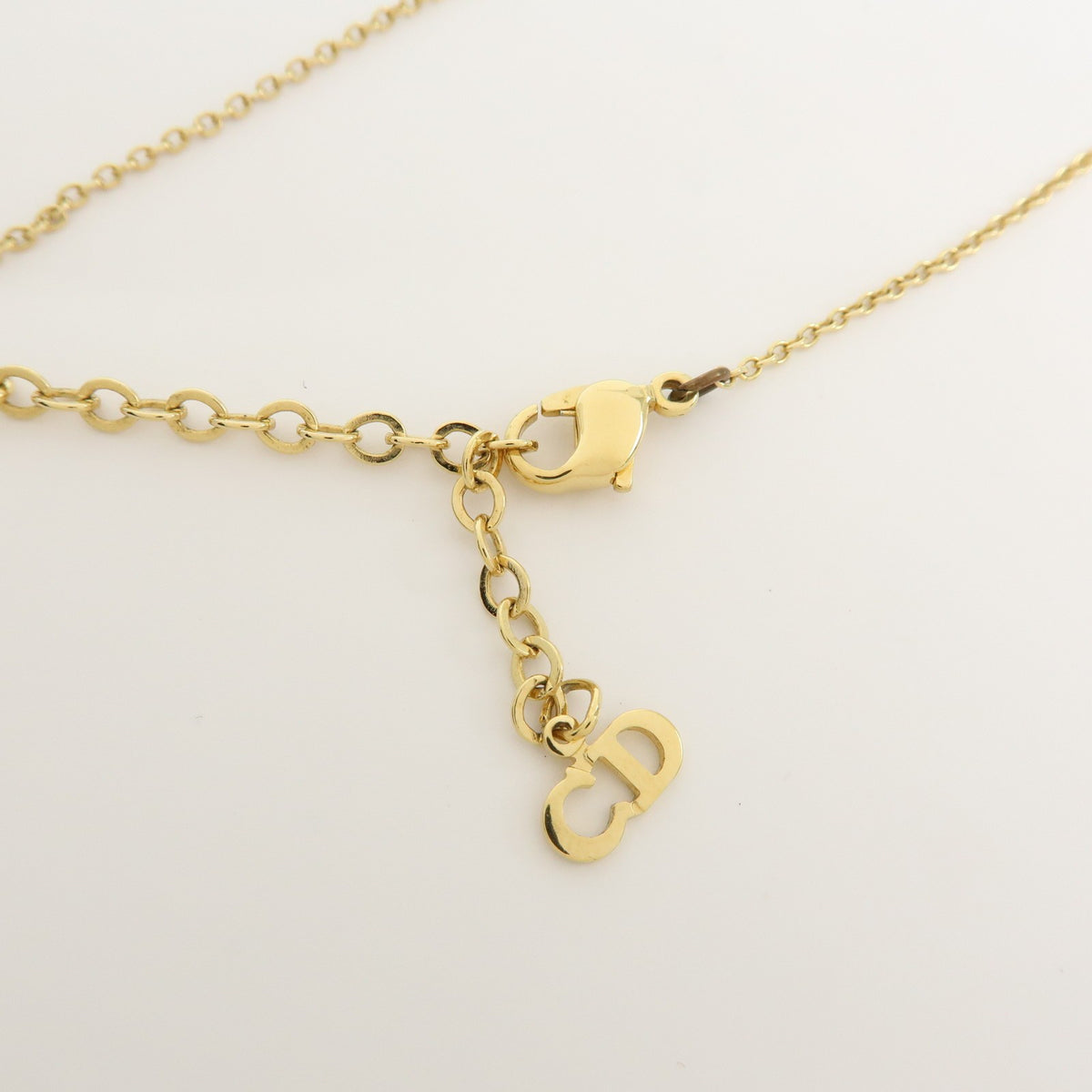 Christian Dior Cd Heart Metal Gold Metal Necklace Jewelry (Pre-Owned)