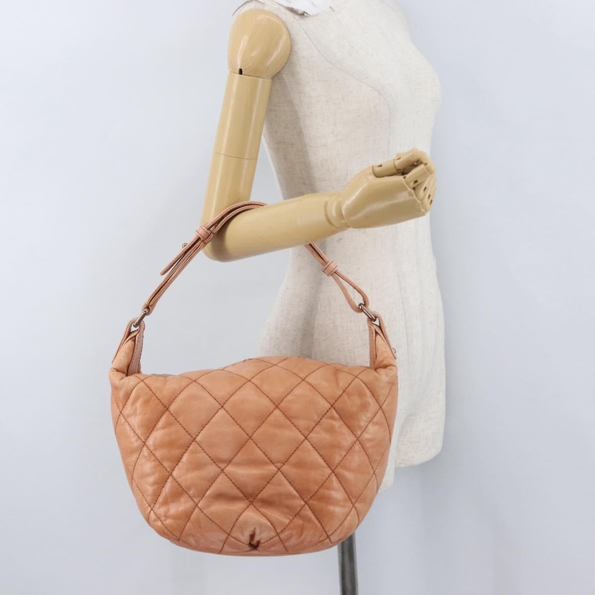 Chanel Cloudy Bundle Hobo Quilted Lambskin Orange Leather Shoulder Bag Bag (Pre-Owned)