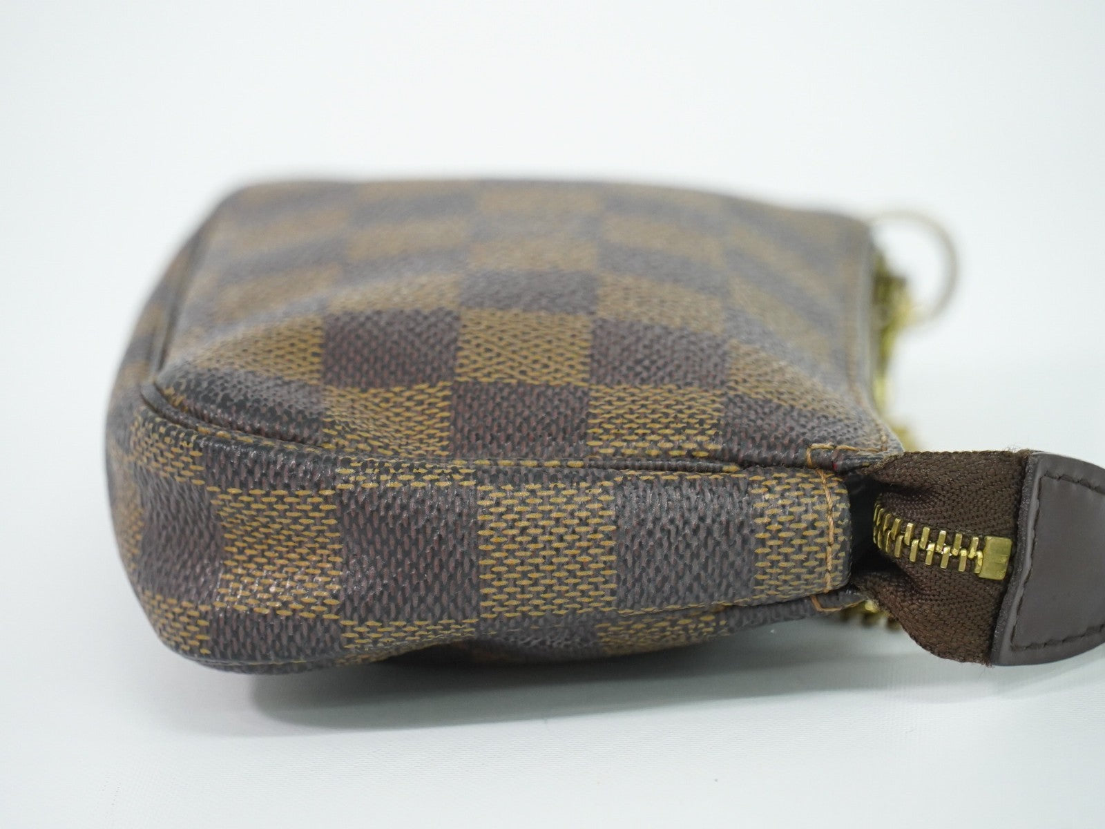 Louis Vuitton Pochette Accessoires Damier Brown Canvas Clutche & Pouche Bag (Pre-Owned)