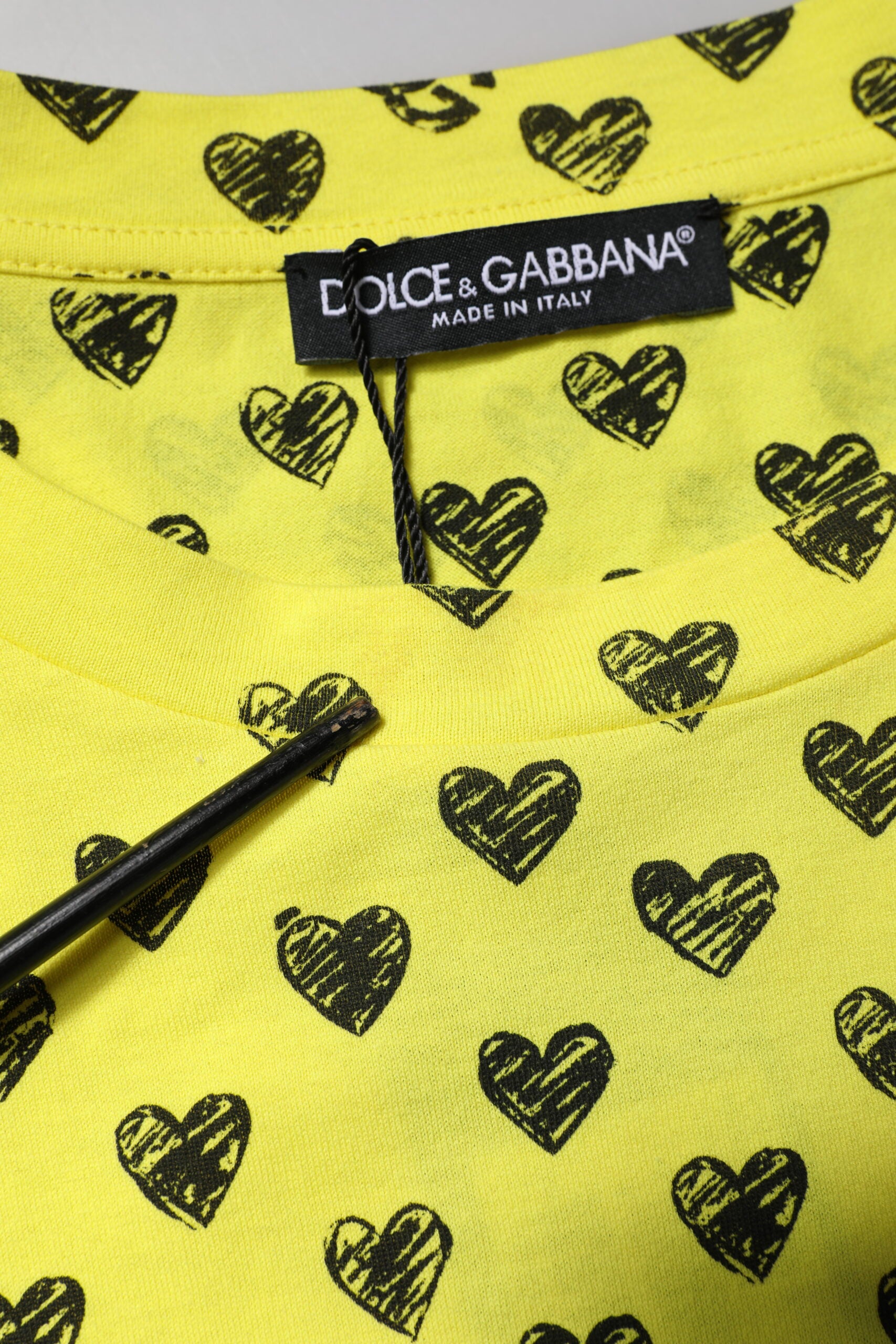 Dolce & Gabbana Yellow Cotton DG Heart Print Crew Neck Men's T-shirt (Pre-Owned)