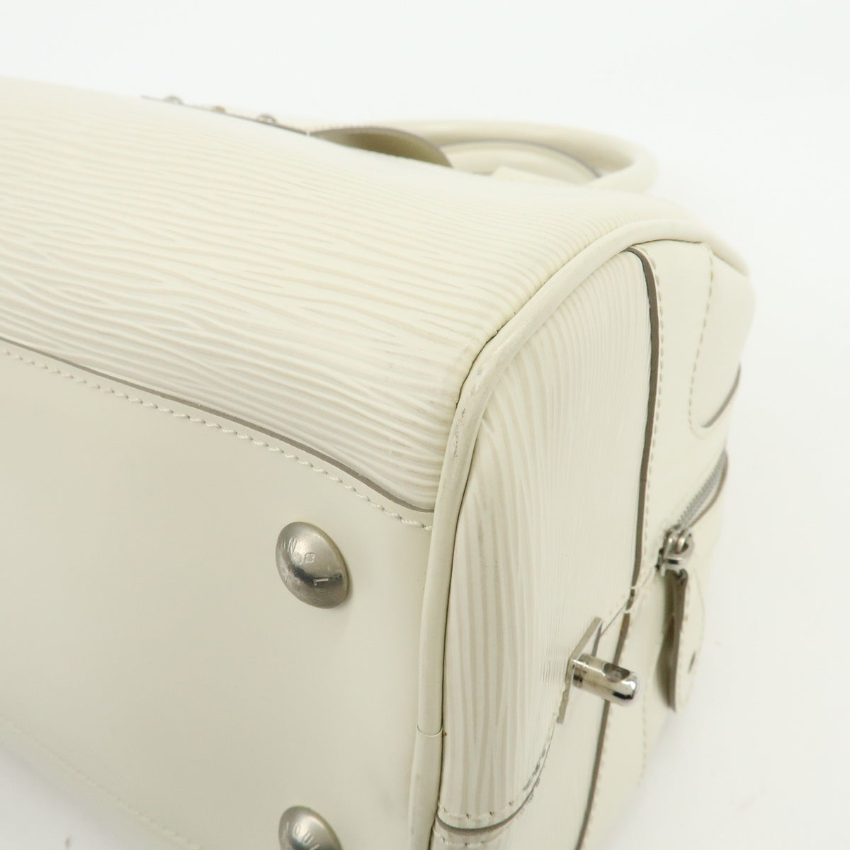 Louis Vuitton Montaigne Bowling Epi Leather White Leather Handbag (Pre-Owned)