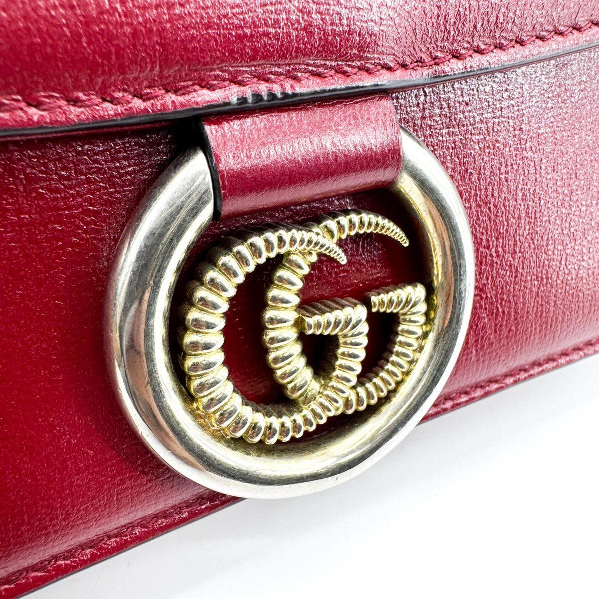 Gucci Gg Ring Leather Red Leather Shoulder Bag Bag (Pre-Owned)