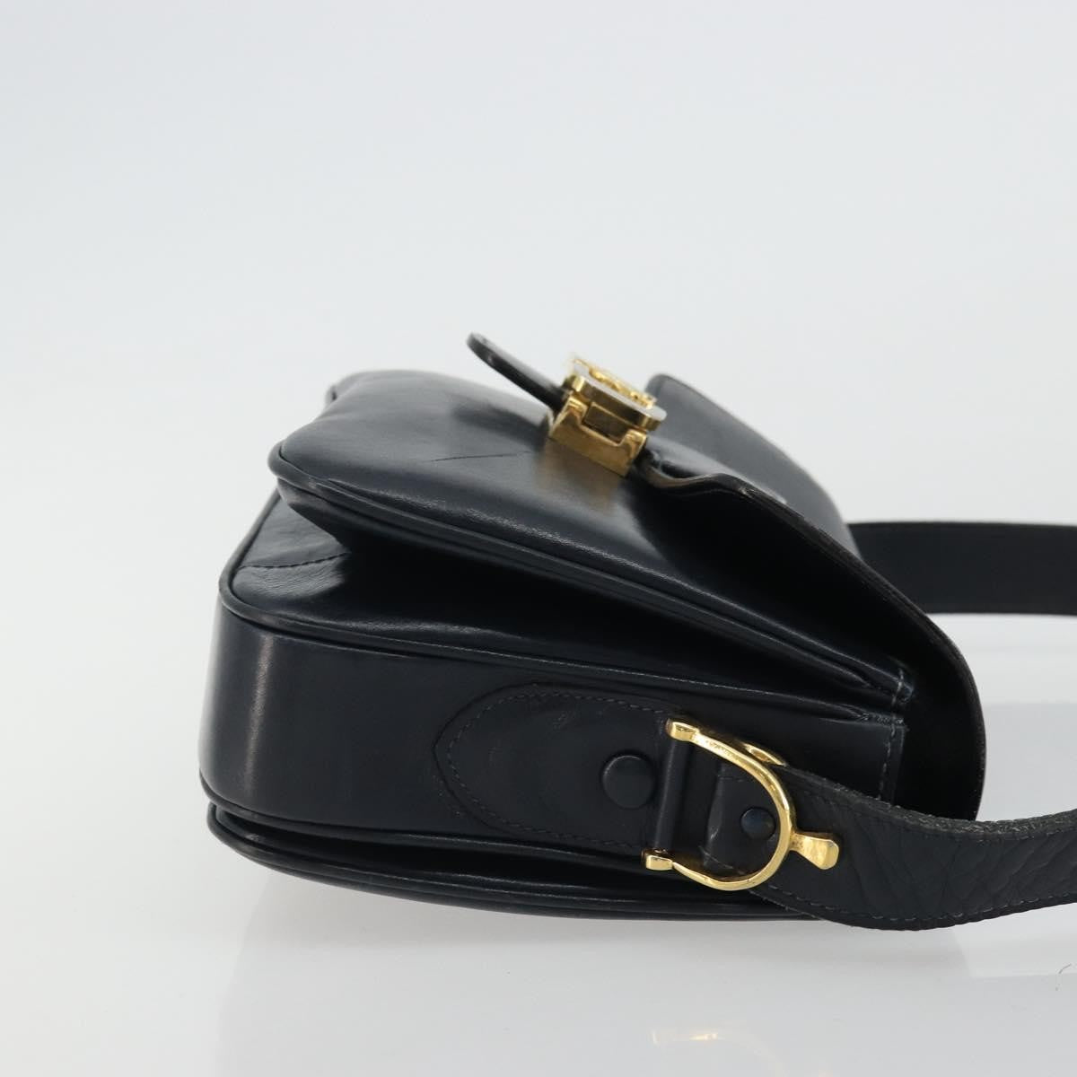 Celine Horse Carriage Leather Black Leather Shoulder Bag Bag (Pre-Owned)