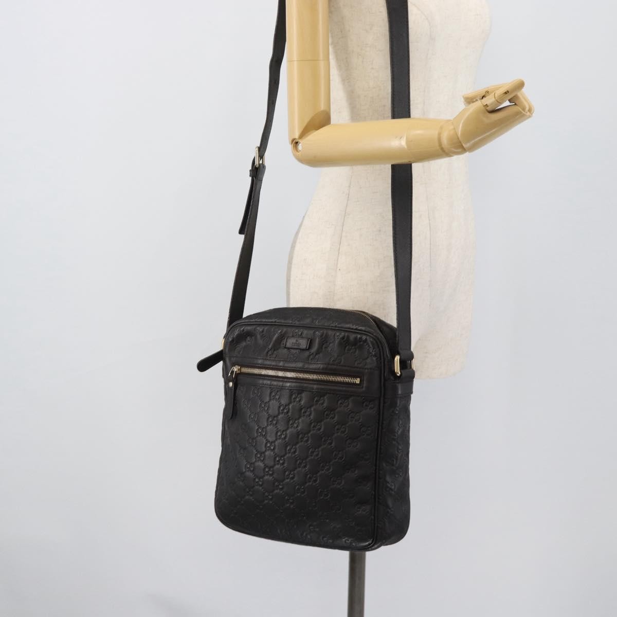 Gucci Front Zip Messenger Guccissima Leather Black Leather Shoulder Bag Bag (Pre-Owned)