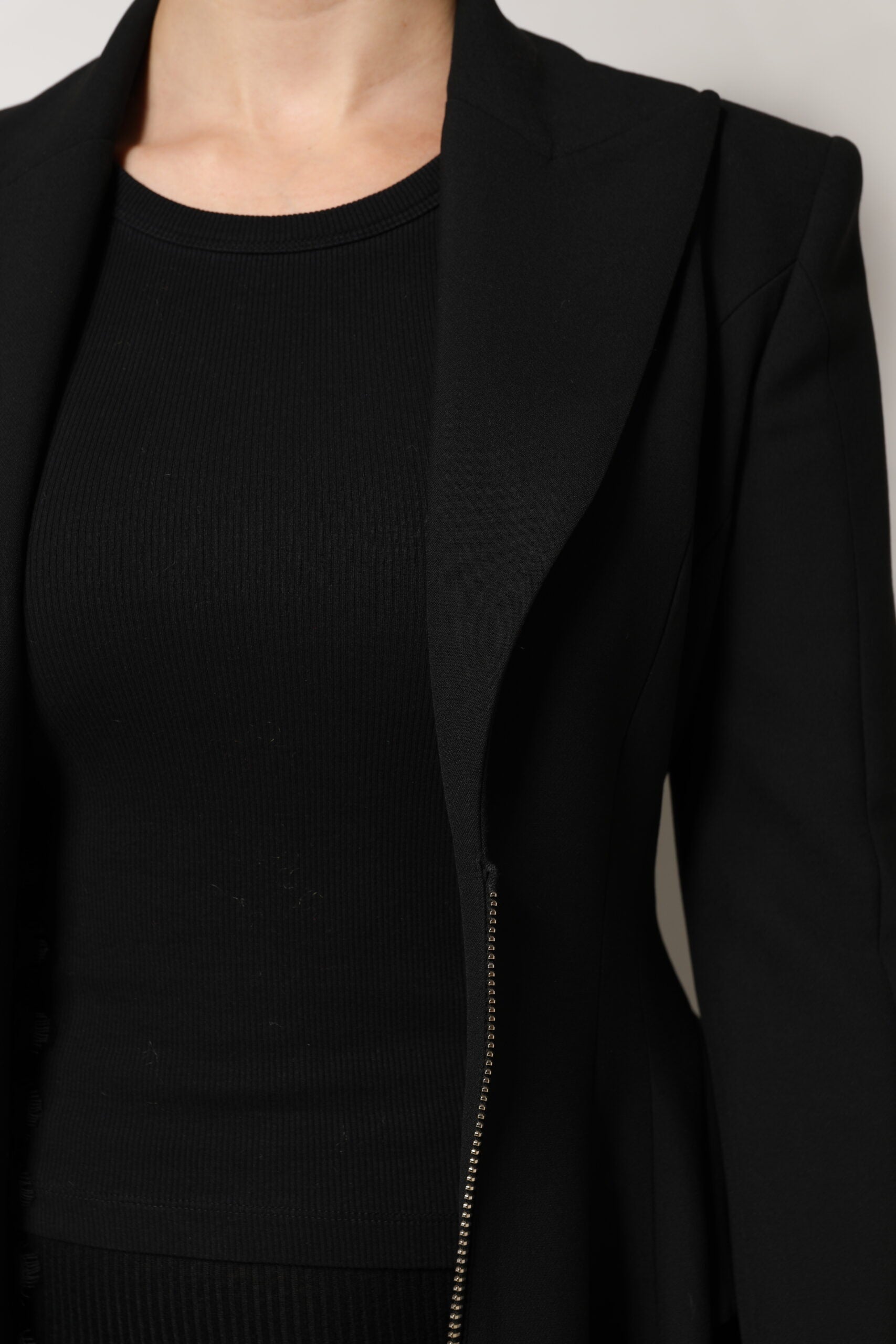 Les Hommes Black Polyester Single Breasted Trench Coat Women's Jacket (Pre-Owned)
