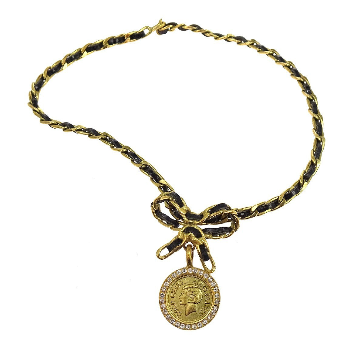 Chanel Vintage Round Medallion Pendant Metal And Leather Gold Gold_Plated Necklace Jewelry (Pre-Owned)