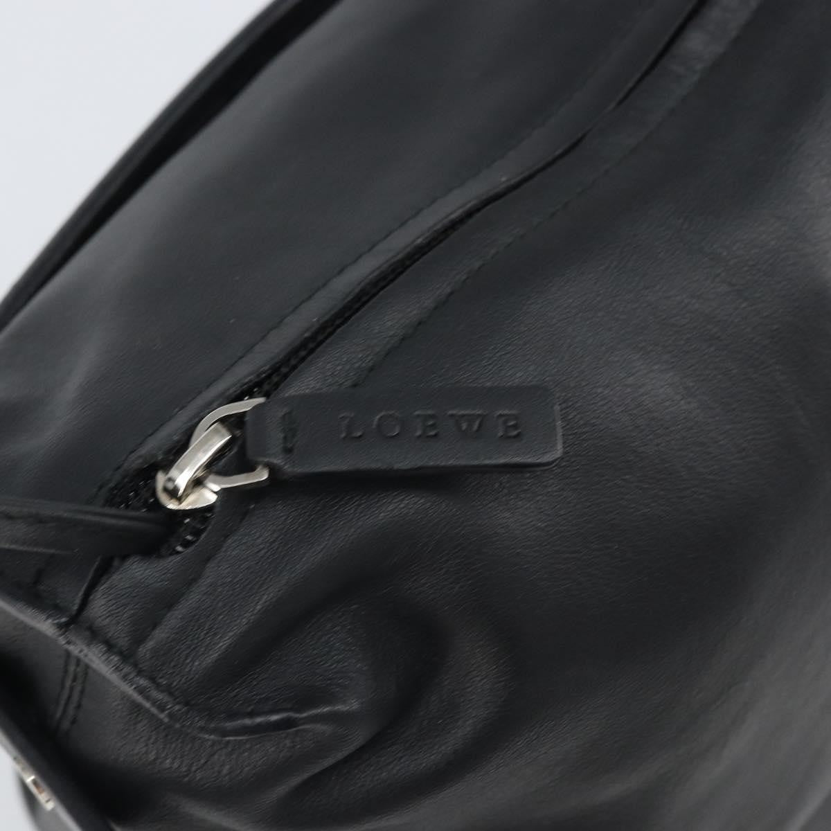 Loewe Vintage Leather Black Leather Handbag (Pre-Owned)