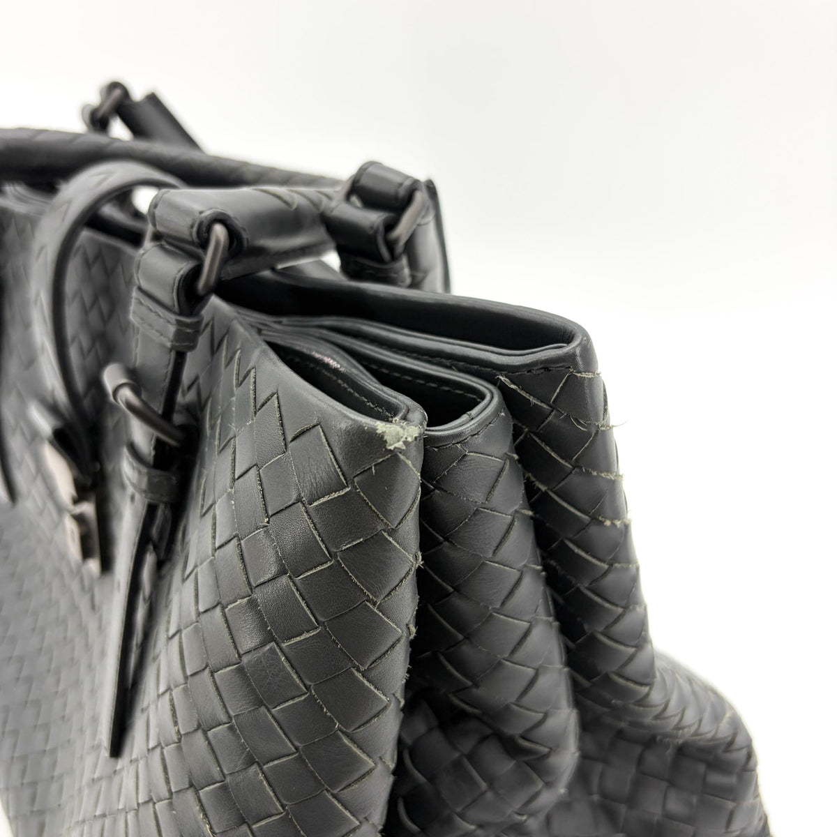 Bottega Veneta Roma Intrecciato Nappa Gray Leather Handbag (Pre-Owned)