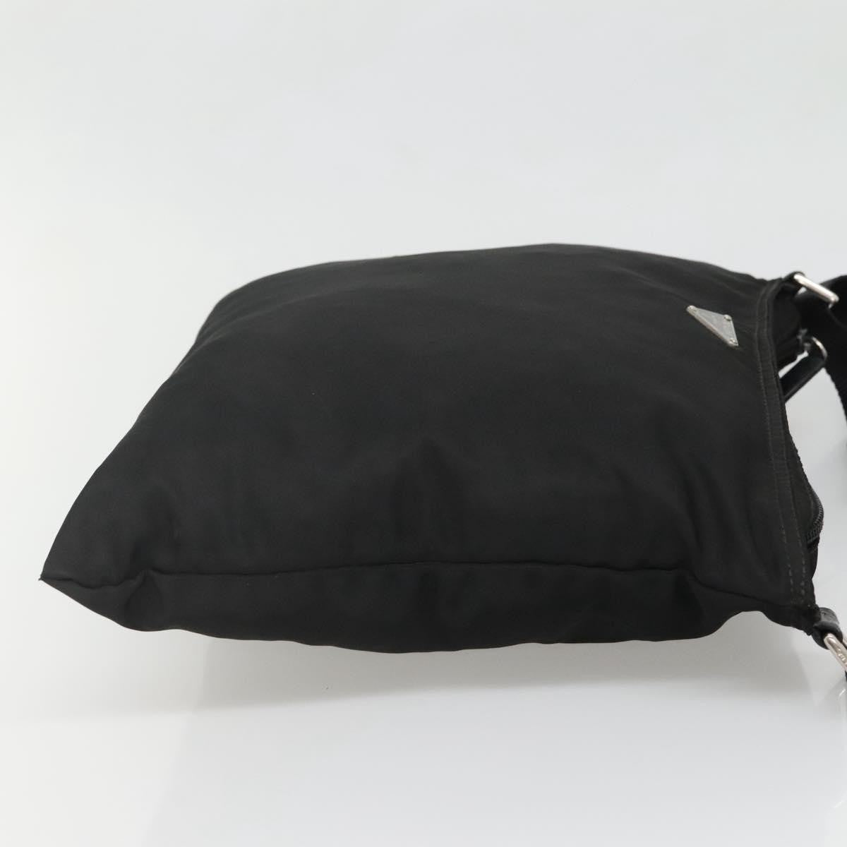 Prada Flat Messenger Tessuto Black Nylon Shoulder Bag Bag (Pre-Owned)