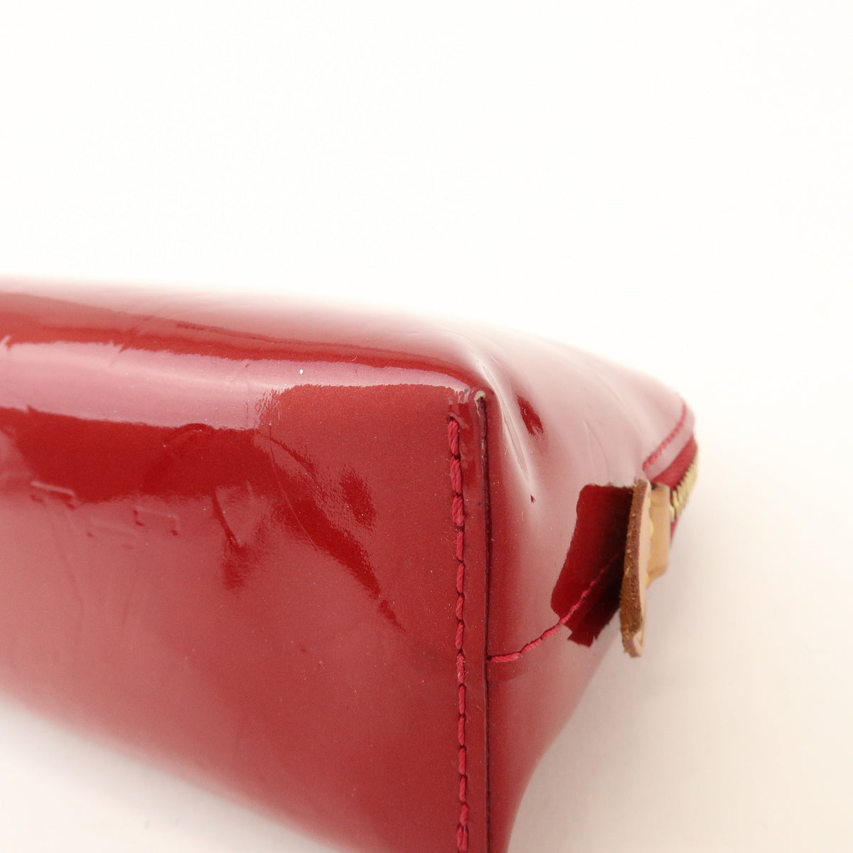 Louis Vuitton Cosmetic Monogram Vernis Red Patent_Leather Toiletry Case Accessory (Pre-Owned)