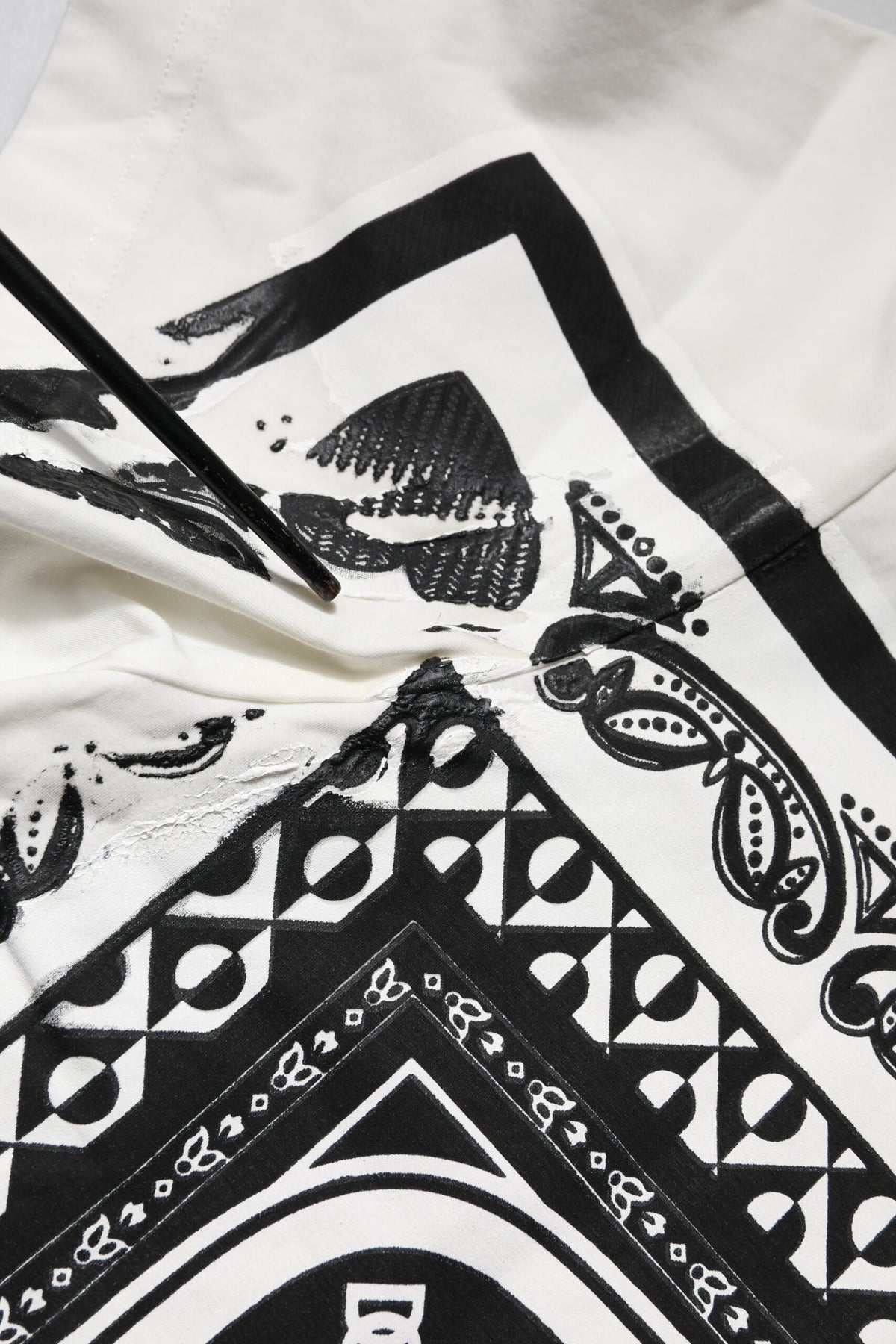 Dolce & Gabbana White Bandana Cotton Men Crew Neck Men's T-shirt (Pre-Owned)