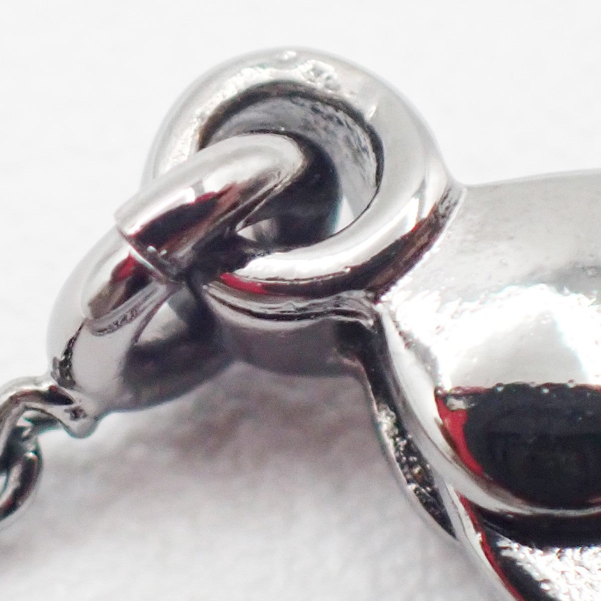 Chanel Cc Flower Ladybug Silver Plated And Acrylic Silver Metal Necklace Jewelry (Pre-Owned)
