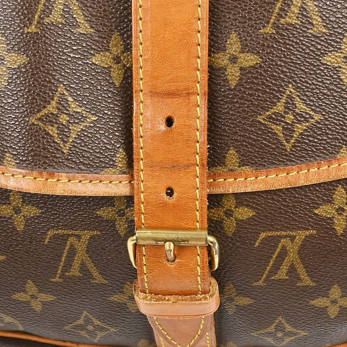 Louis Vuitton Saumur Monogram Canvas Brown Canvas Shoulder Bag Bag (Pre-Owned)