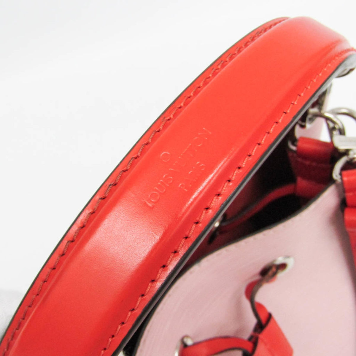 Louis Vuitton Neonoe Epi Leather Pink Leather Handbag (Pre-Owned)