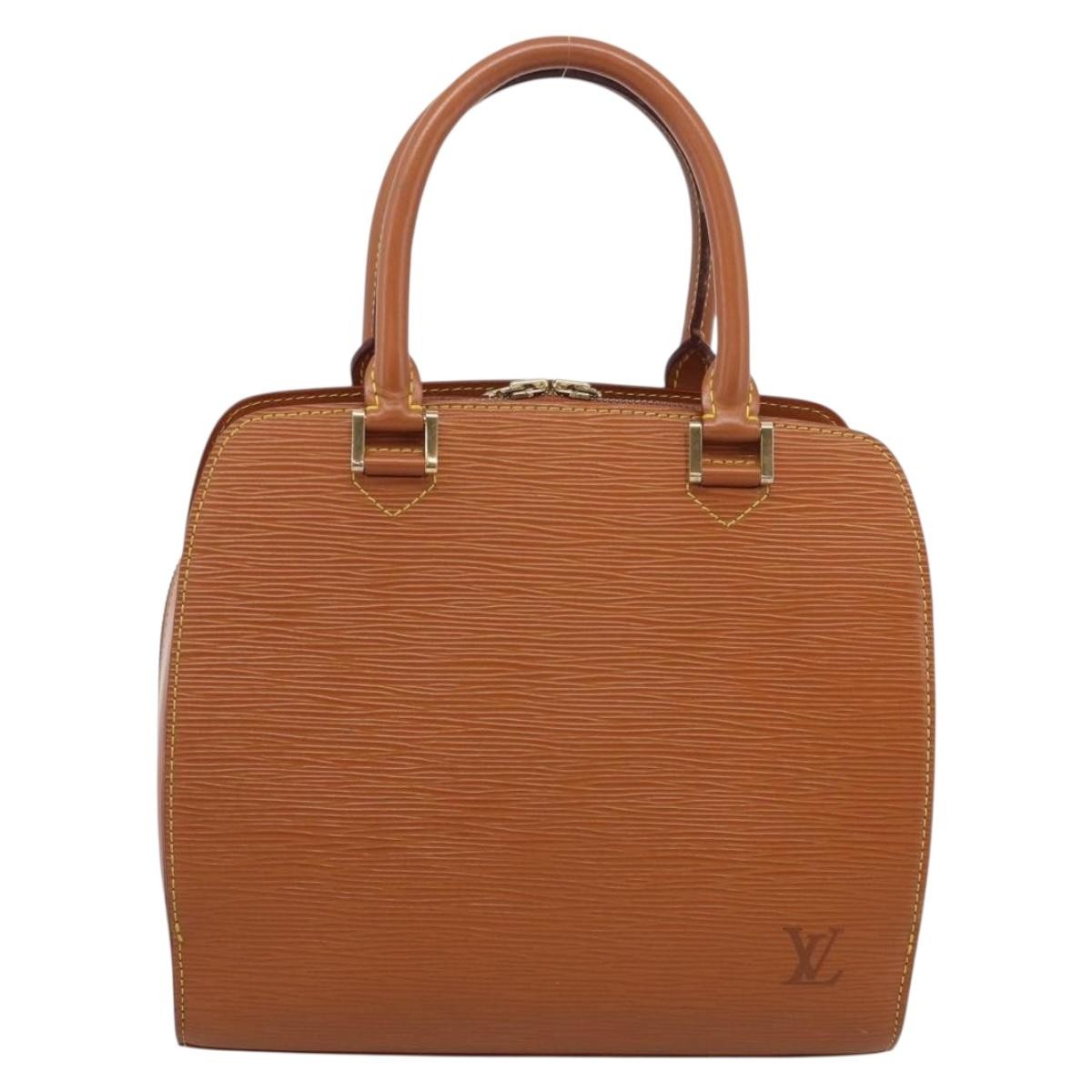 Louis Vuitton Pont Neuf Epi Leather Gold Leather Handbag (Pre-Owned)