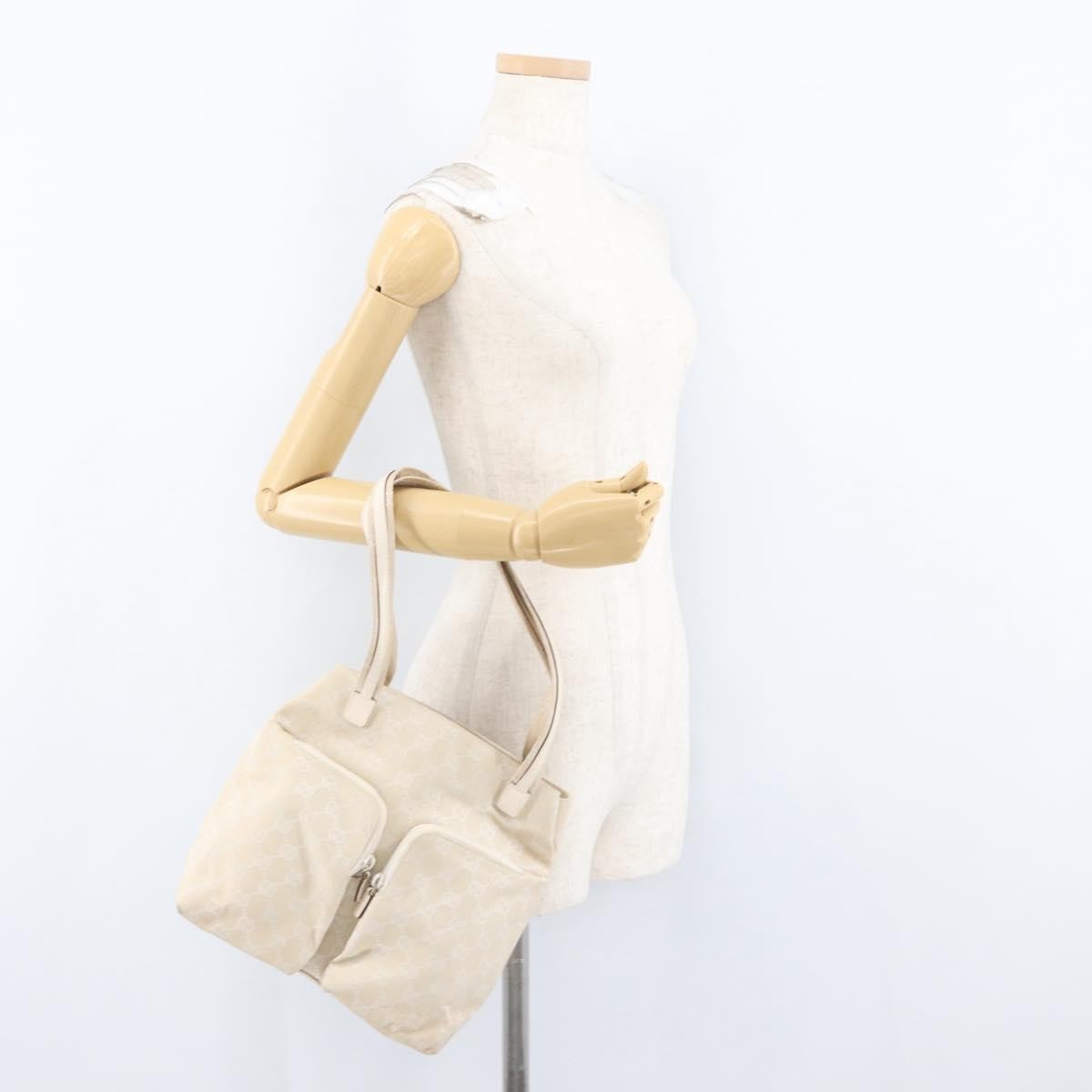 Gucci Double Pocket Tote Gg Canvas And Leather Ecru Canvas Handbag (Pre-Owned)