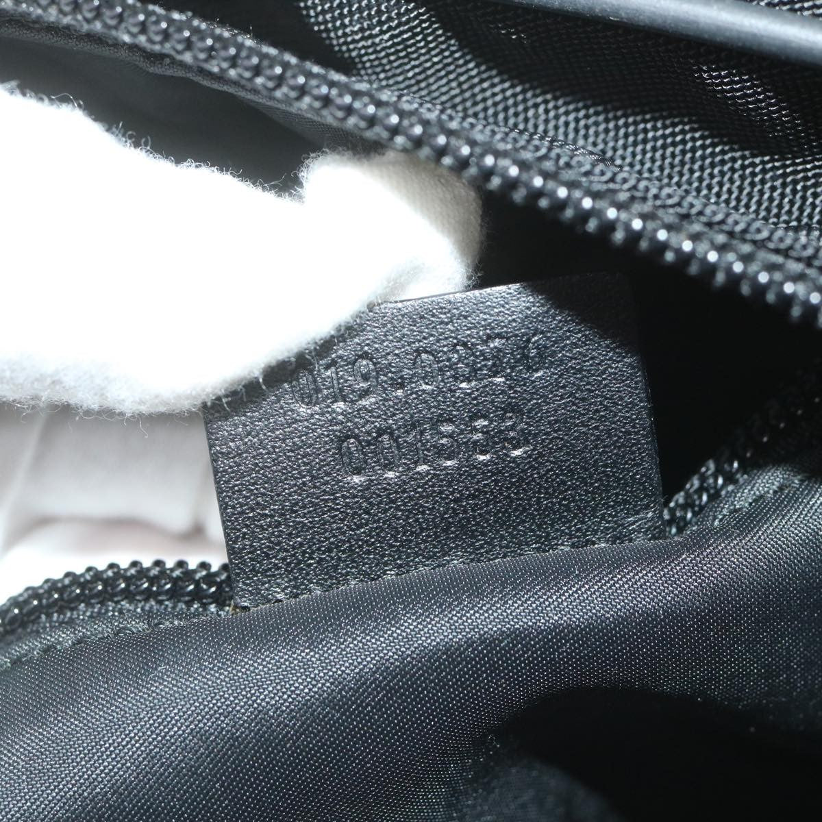 Gucci Vintage Flap Nylon Black Nylon Shoulder Bag Bag (Pre-Owned)