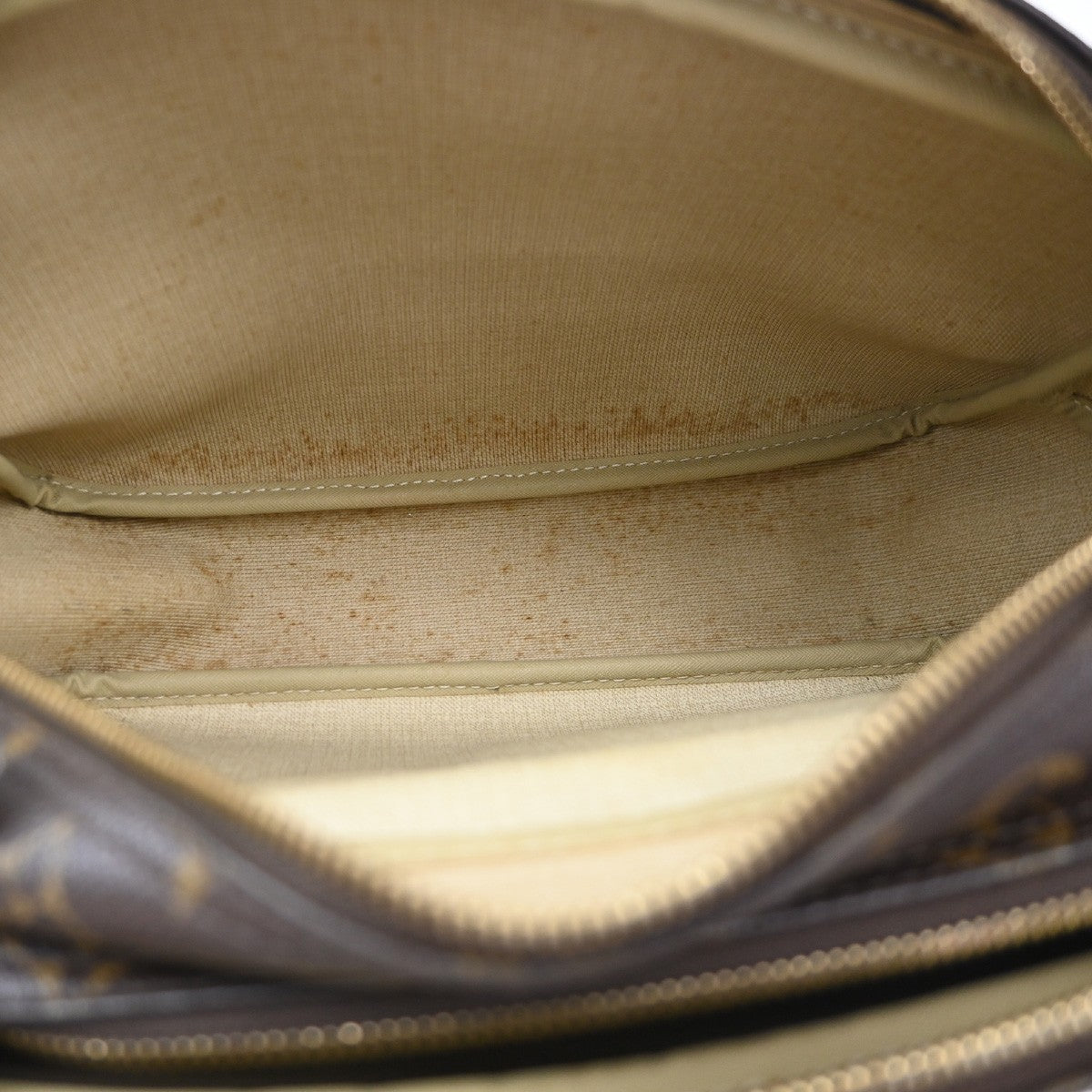 Louis Vuitton Reporter Monogram Canvas Brown Canvas Shoulder Bag Bag (Pre-Owned)