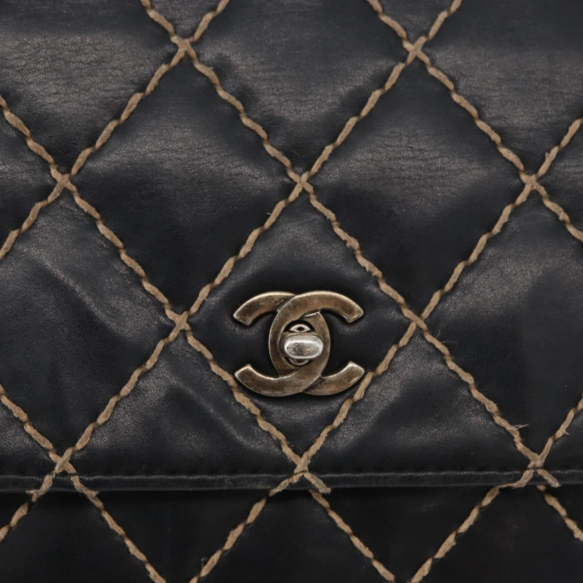 Chanel Chanel Matelassé Cuir Noir Black Leather Black Leather Handbag (Pre-Owned)