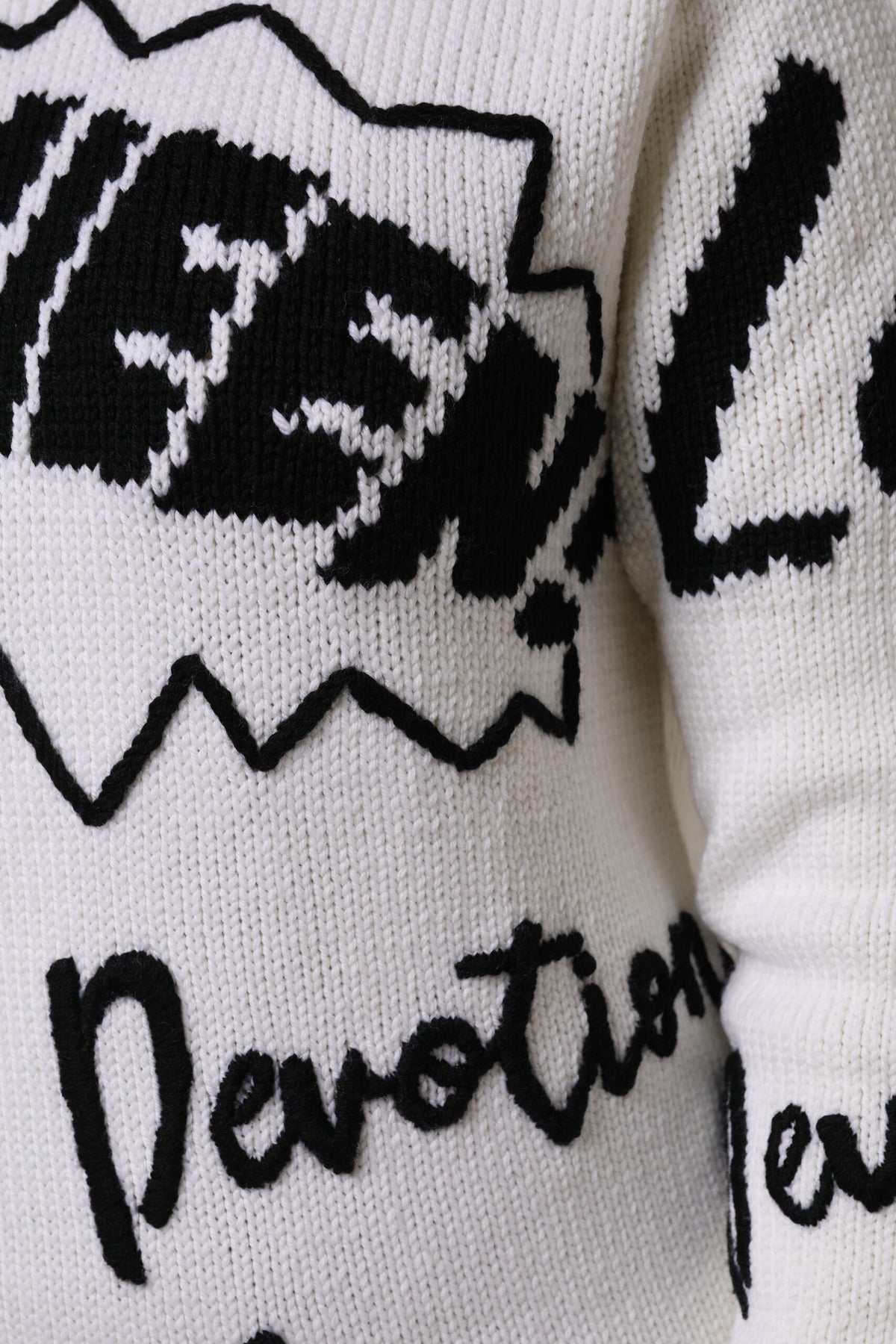 Dolce & Gabbana White Wool Knit Crew Neck Pullover Women's Sweater
