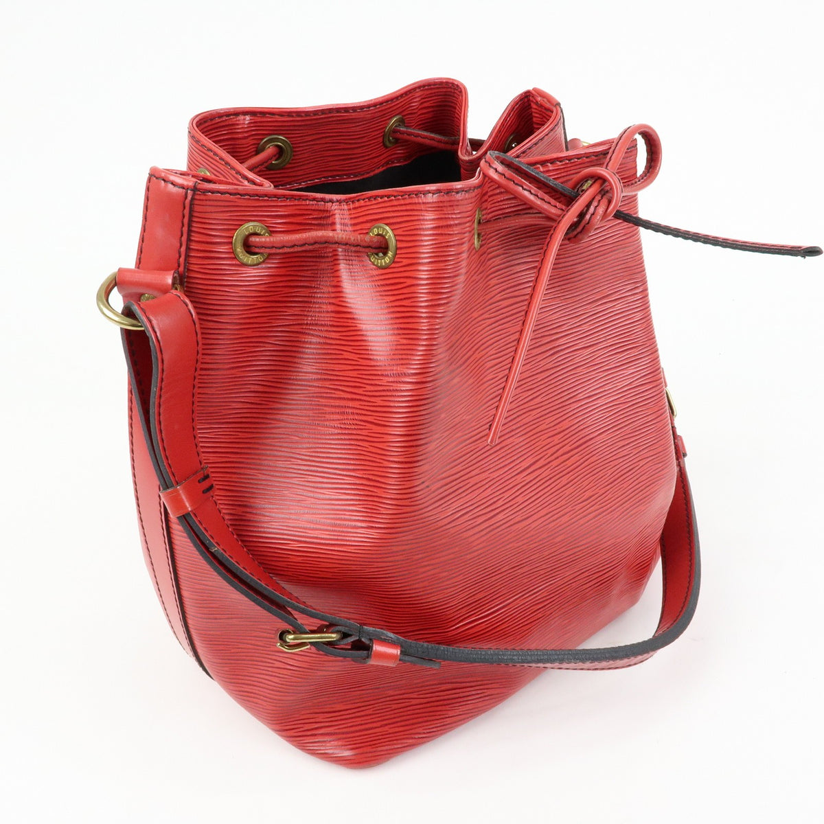 Louis Vuitton Petit Noe Epi Leather Red Leather Handbag (Pre-Owned)