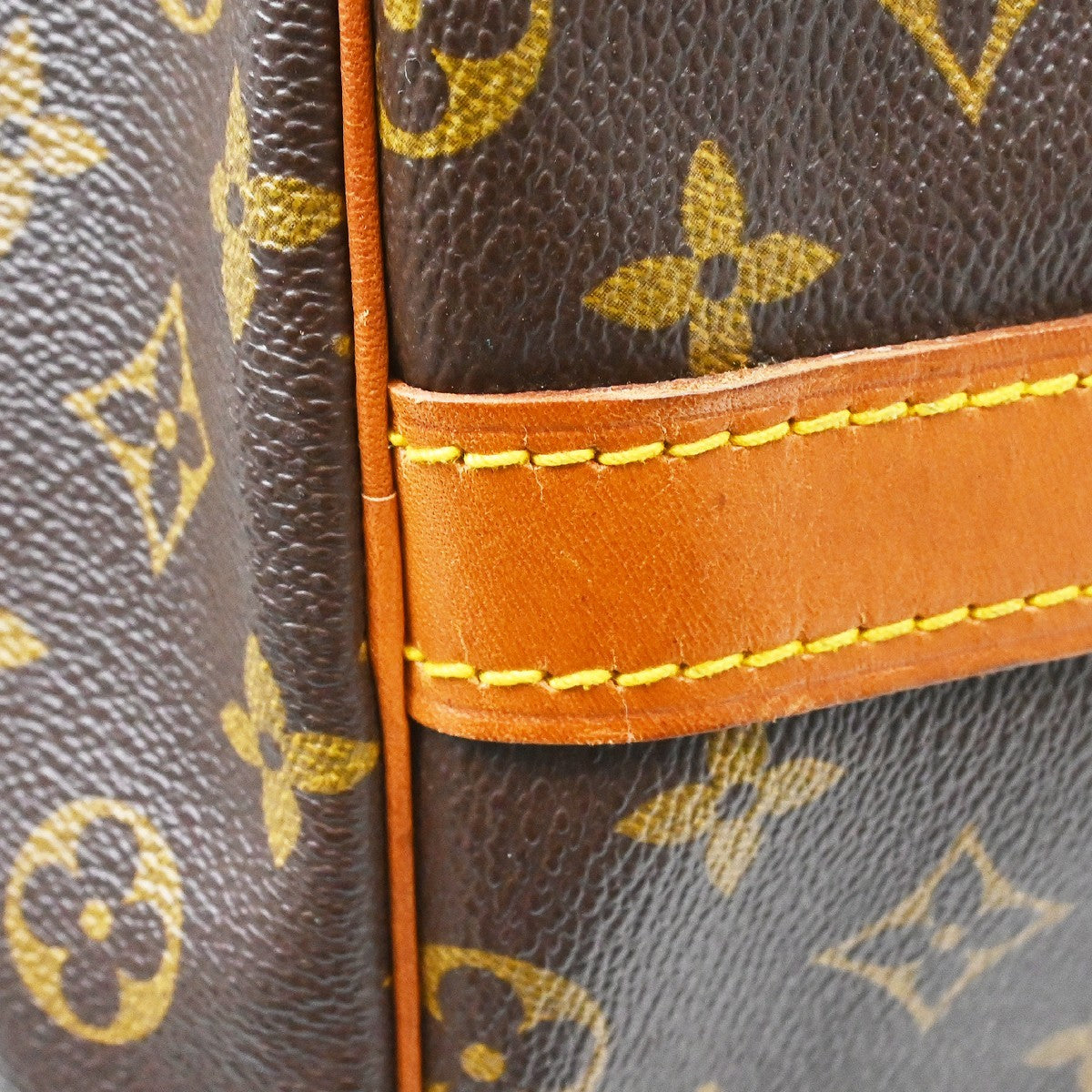 Louis Vuitton Keepall Bandouliere Monogram Canvas Brown Canvas Travel Bag Bag (Pre-Owned)