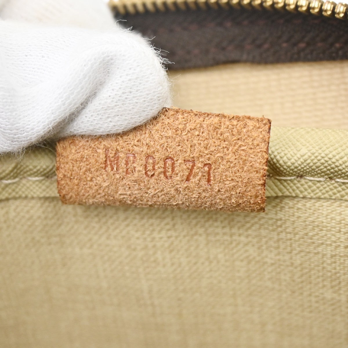 Louis Vuitton Deauville Monogram Canvas Brown Canvas Handbag (Pre-Owned)