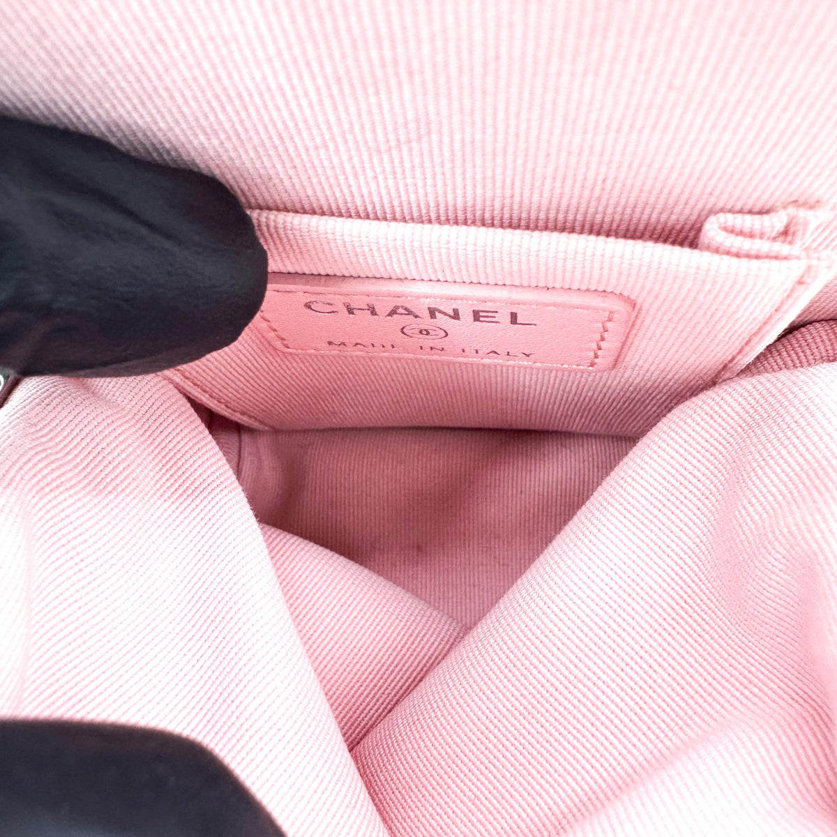 Chanel Cc Frame Clutch With Chain Quilted Lambskin And Plexiglass Beige Leather Clutche & Pouche Bag (Pre-Owned)