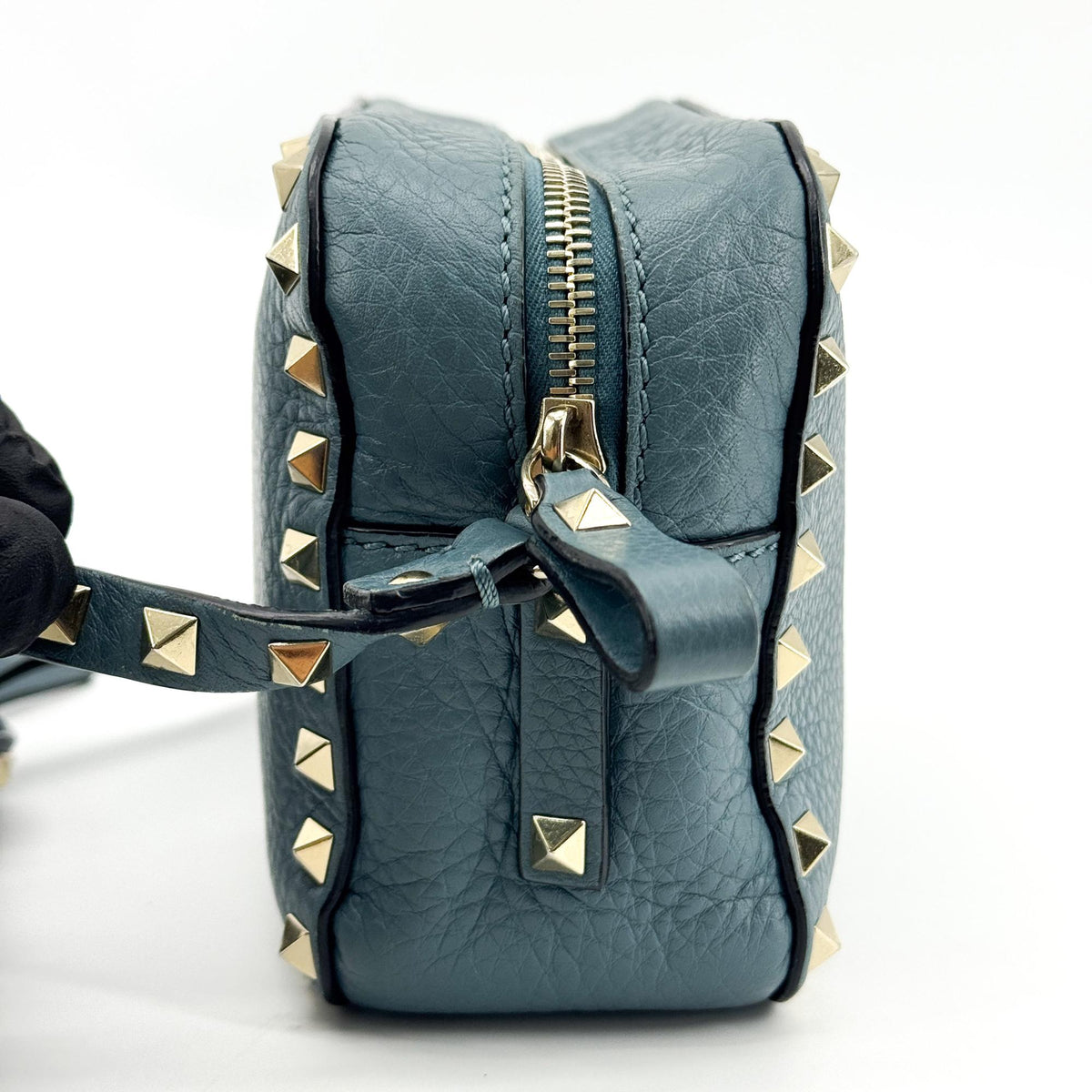 Valentino Garavani Rockstud Camera Leather Blue Leather Crossbody Bag Bag (Pre-Owned)
