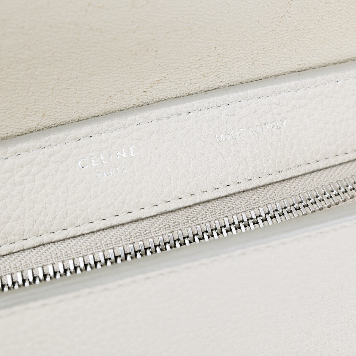 Celine Trapeze Leather Beige Leather Handbag (Pre-Owned)