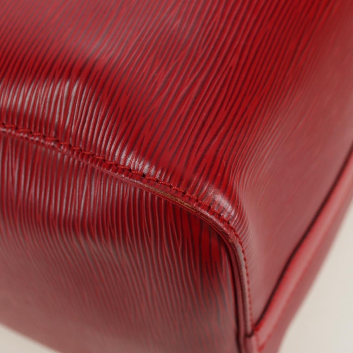 Louis Vuitton Speedy Epi Leather Red Leather Handbag (Pre-Owned)