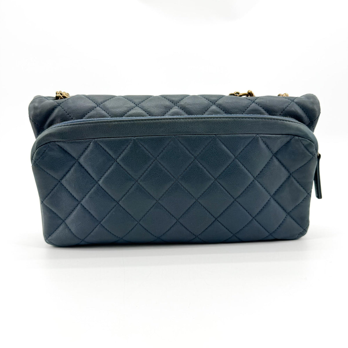 Chanel Cc Crown Flap Quilted Leather Blue Leather Shoulder Bag Bag (Pre-Owned)
