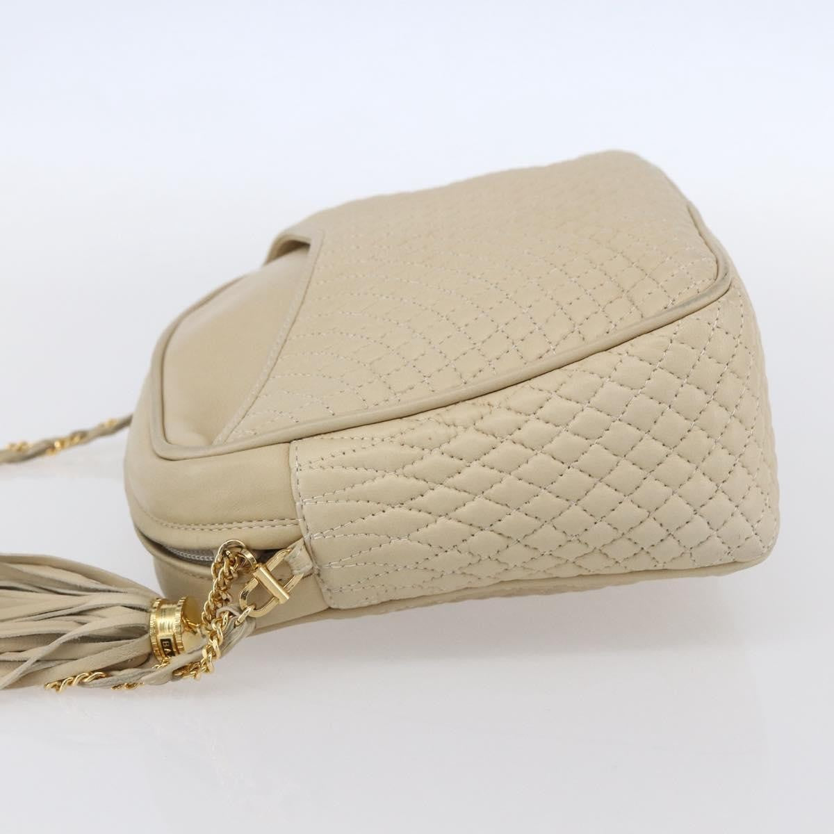 Bally Vintage Quilted Leather Ecru Leather Shoulder Bag Bag (Pre-Owned)