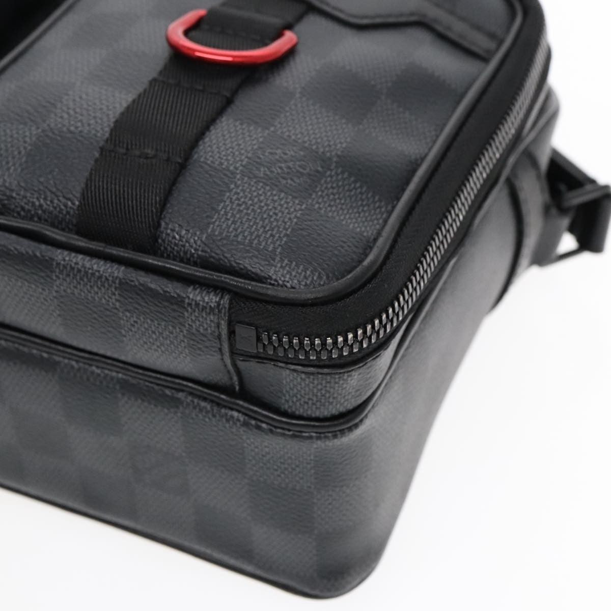 Louis Vuitton Utility Business Damier Graphite Gray Canvas Shoulder Bag Bag (Pre-Owned)