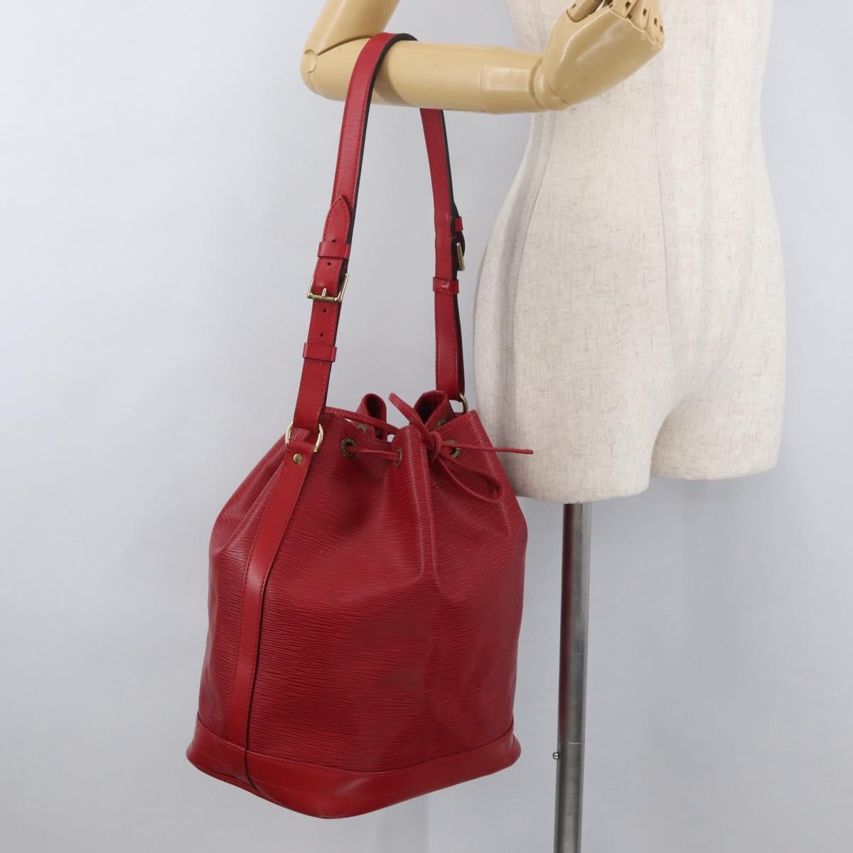Louis Vuitton Noe Epi Leather Red Leather Shoulder Bag Bag (Pre-Owned)