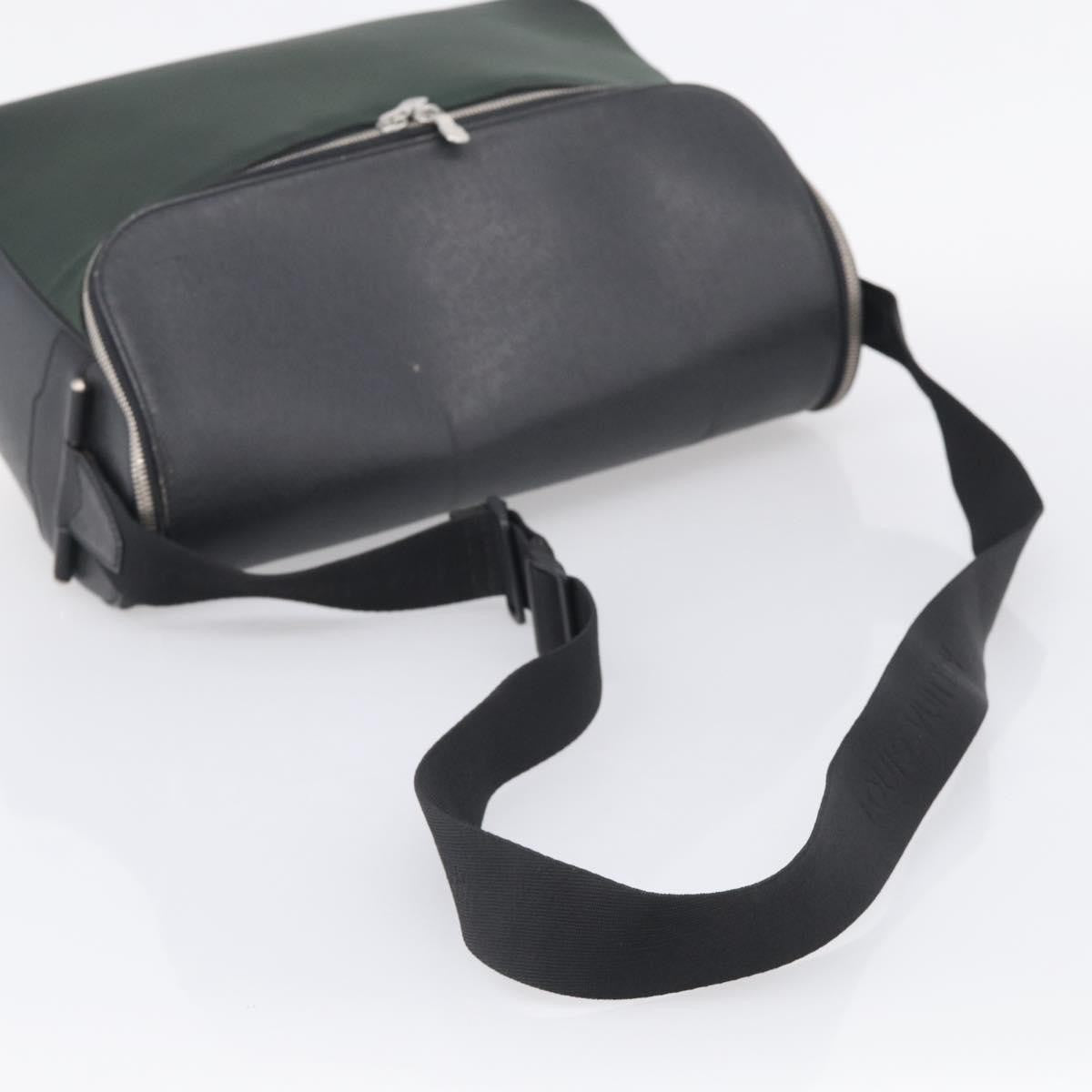 Louis Vuitton Taimyr Messenger Taiga Leather And Canvas Gray Leather Handbag (Pre-Owned)