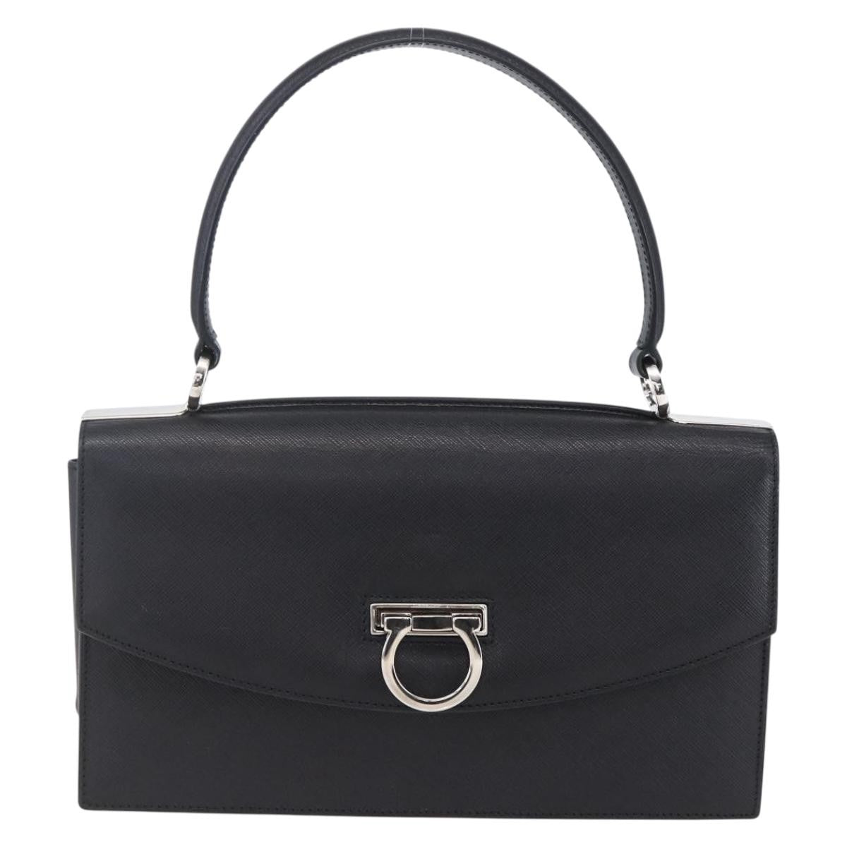 Salvatore Ferragamo Gancini Leather Black Leather Shoulder Bag Bag (Pre-Owned)