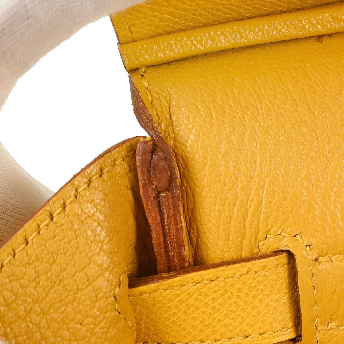 Hermes Birkin Yellow Courchevel With Gold Hardware Yellow Calfskin Handbag (Pre-Owned)