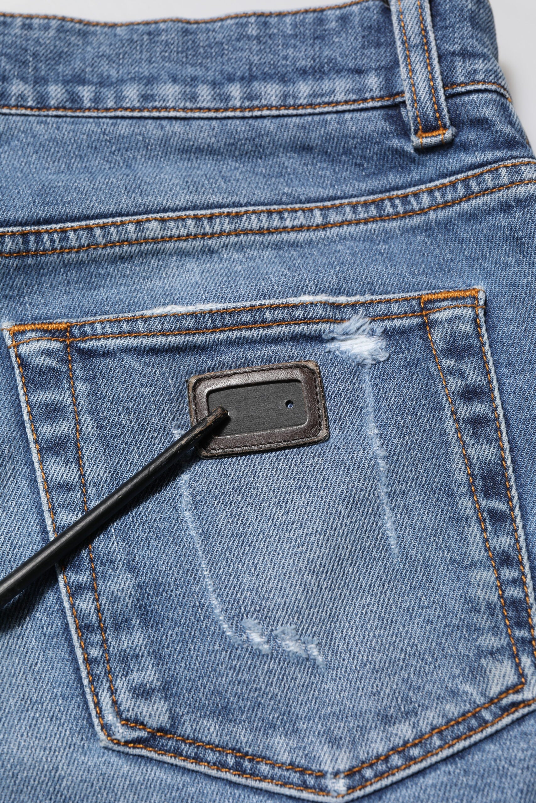 Dolce & Gabbana Blue Cotton Logo Plaque COMFORT Denim Men's Jeans (Pre-Owned)