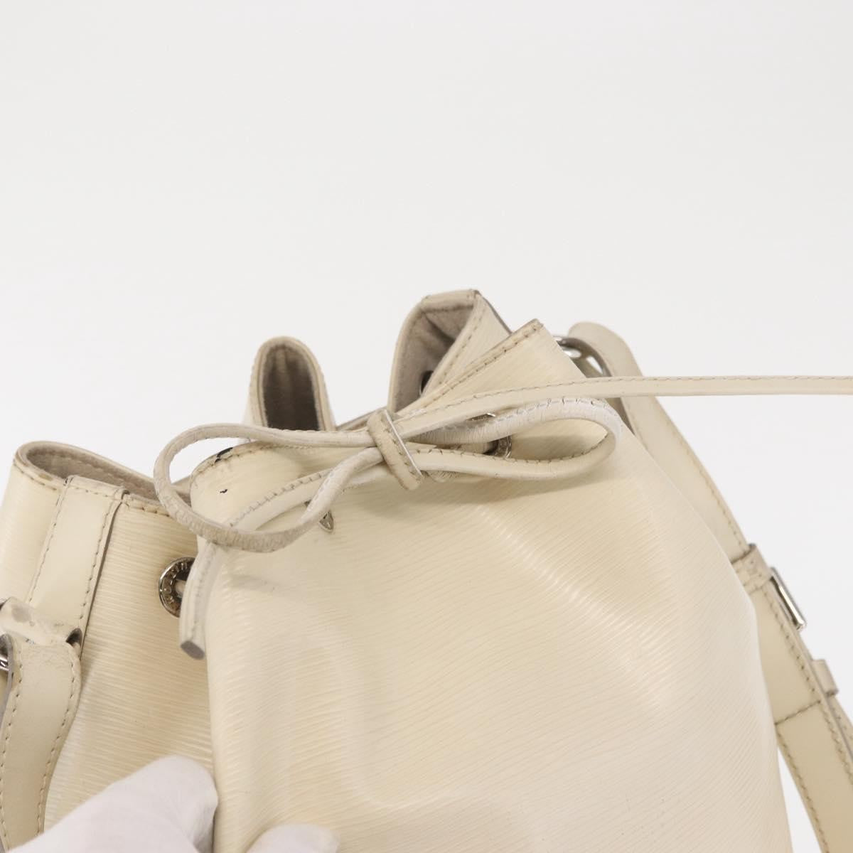 Louis Vuitton Petit Noe Epi Leather White Leather Shoulder Bag Bag (Pre-Owned)